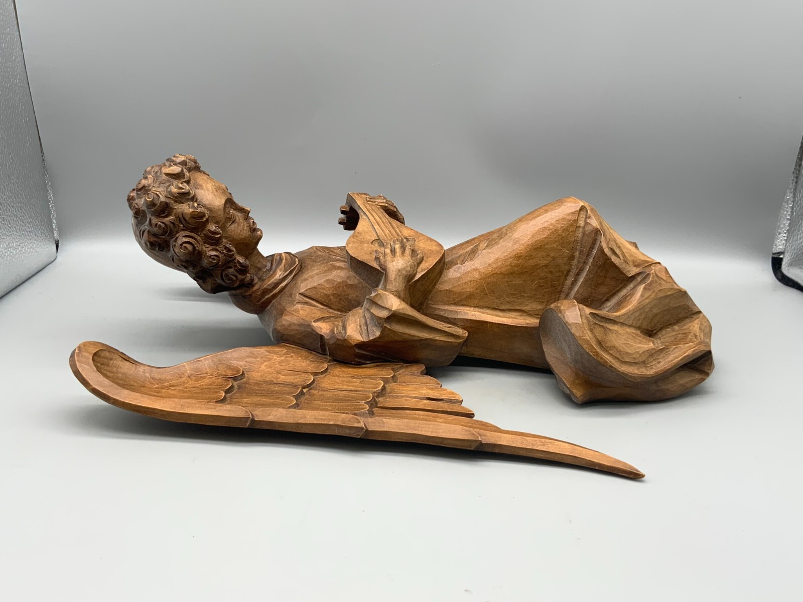 GLORIENENGEL MUSIZIERENDER ENGEL MIT FLÜGELN UND MANDOLINE HOLZ GESCHNITZT 34cm – Bild 6