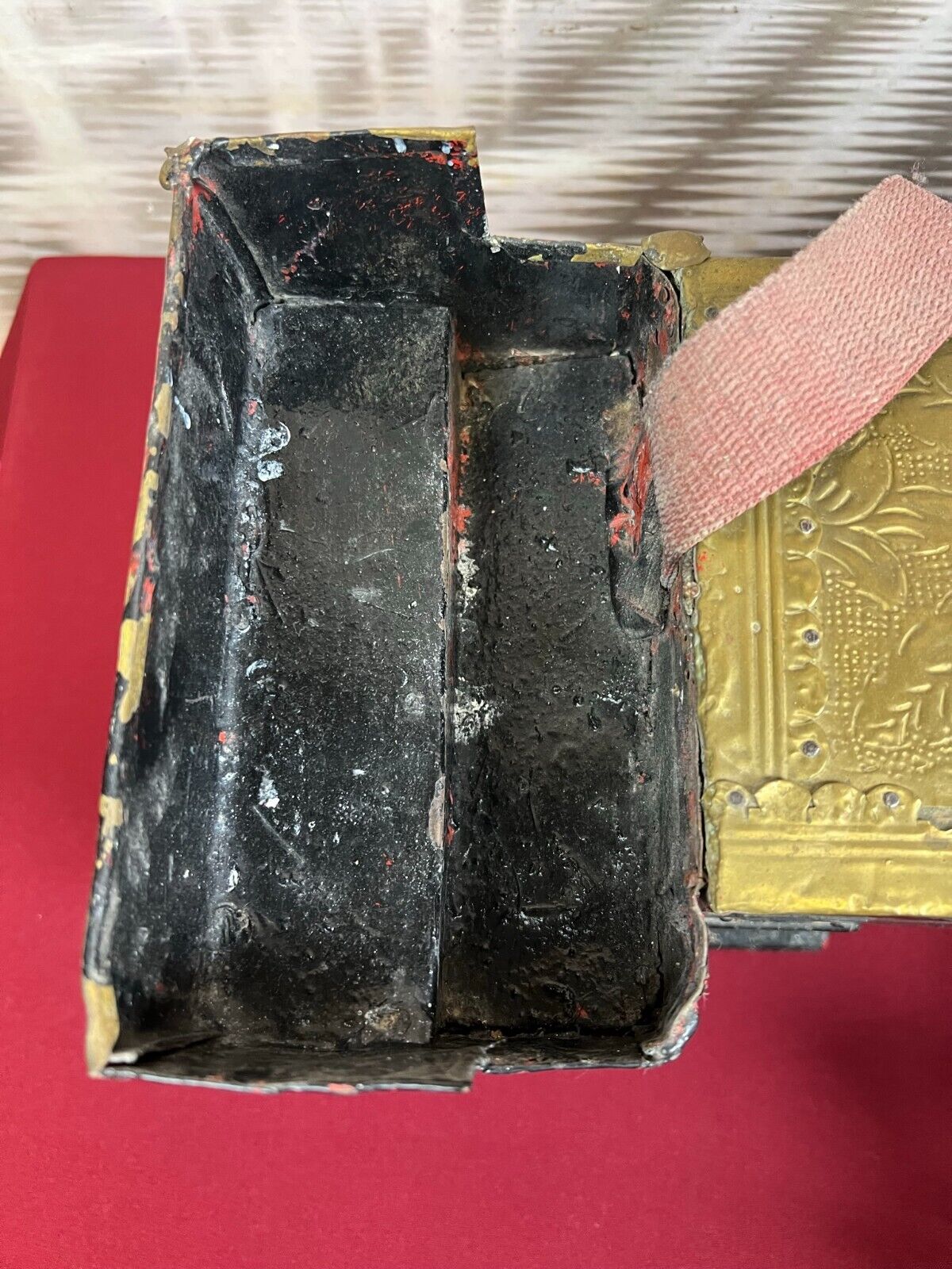 ANTIKER ORIENT SCHUHPUTZKASTEN AUS KUPFER UND HOLZ UM 1900 – Bild 14