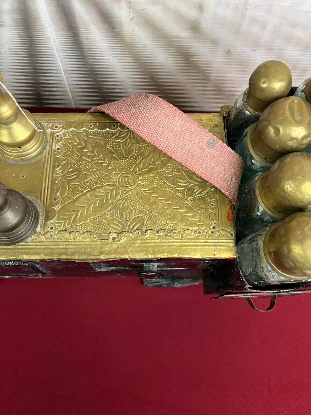 ANTIKER ORIENT SCHUHPUTZKASTEN AUS KUPFER UND HOLZ UM 1900 – Bild 6