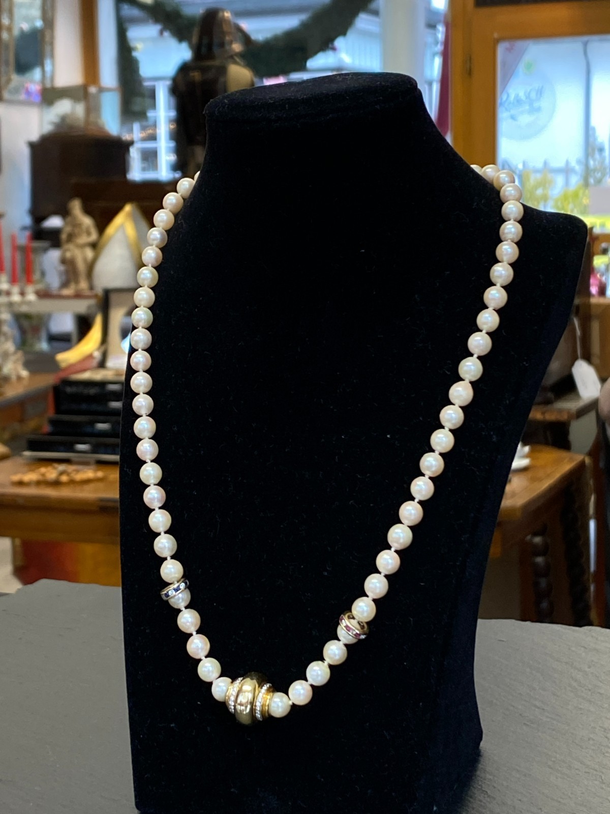 ELEGANTES COLLIER PERLENKETTE MIT ELEMENTEN AUS GELBGOLD 14K DIAMANTEN