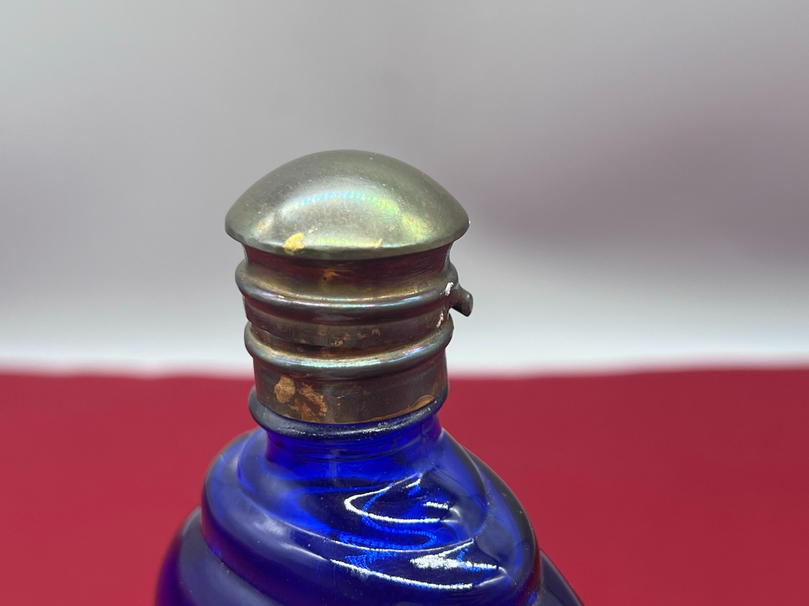 ANTIKE APOTHEKERFLASCHE AUS GLAS MIT KUPFER MONTUR – Bild 7