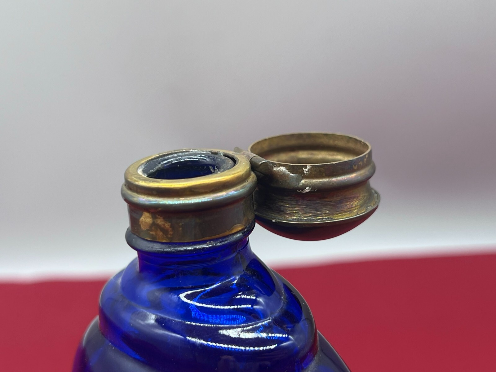 ANTIKE APOTHEKERFLASCHE AUS GLAS MIT KUPFER MONTUR – Bild 10