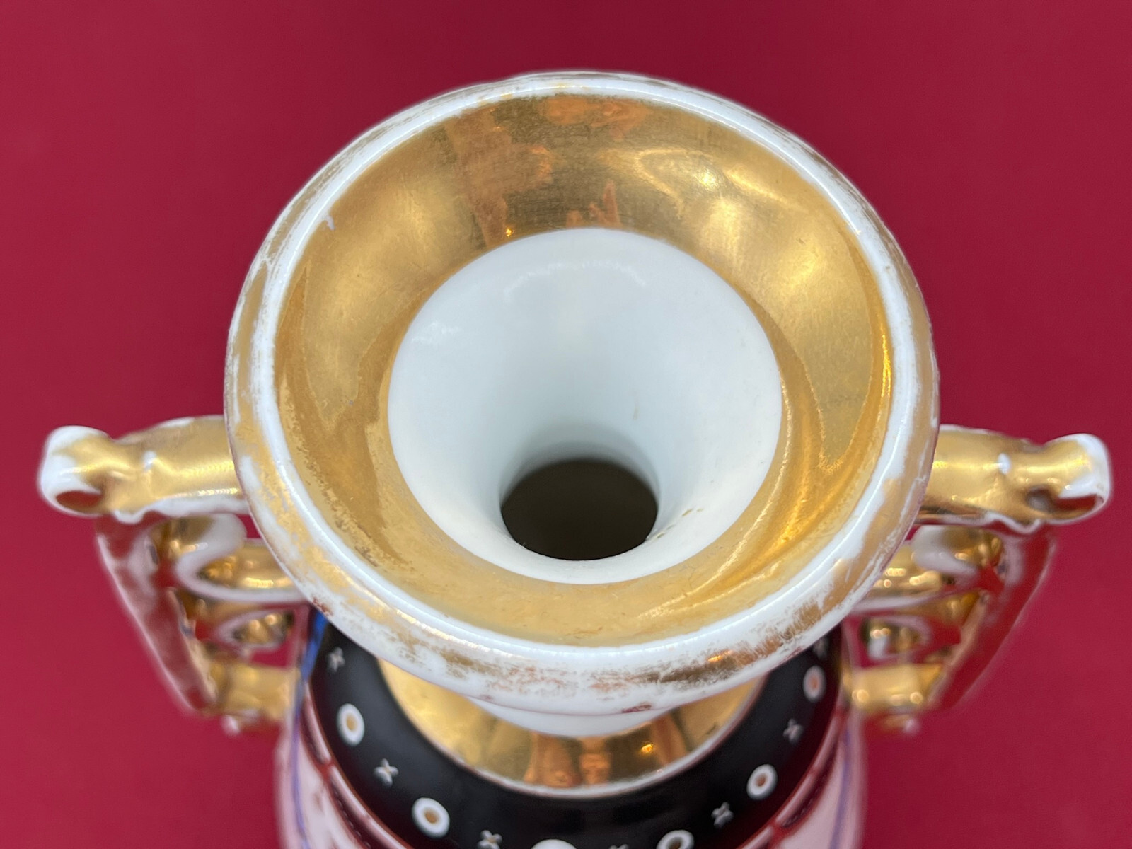 ANTIKE AMPHORE AUS PORZELLAN HANDBEMALT UND VERGOLDET HISTORISMUS UM 1880 – Bild 21