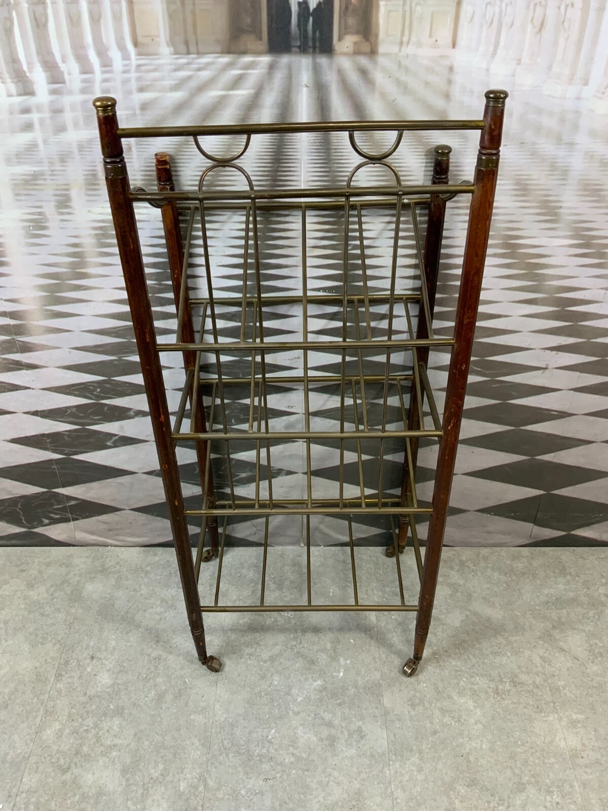 ANTIKES REGAL UM 1930 MINIATURREGAL KUPFER UND HOLZ – Bild 5