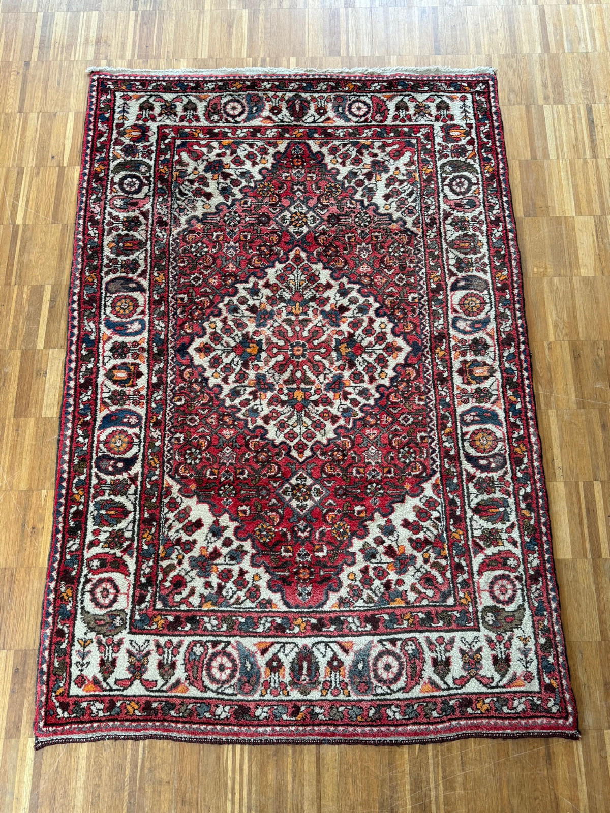 ALTER ORIENTTEPPICH MEDAILLON TEPPICH AUS WOLLE FLORAL HANDGEKNÜPFT 206x137cm