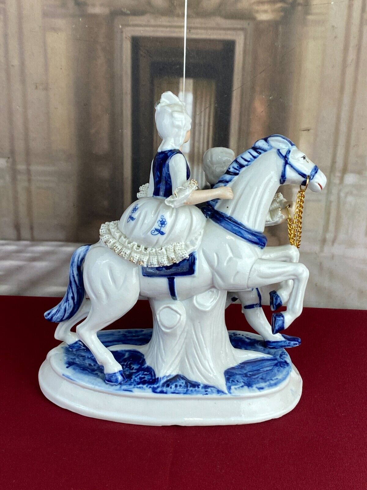 FIGUR AUS PORZELLAN TEILS HANDBEMALT GALANTES ROKOKO PAAR MIT PFERD 21cm – Bild 5