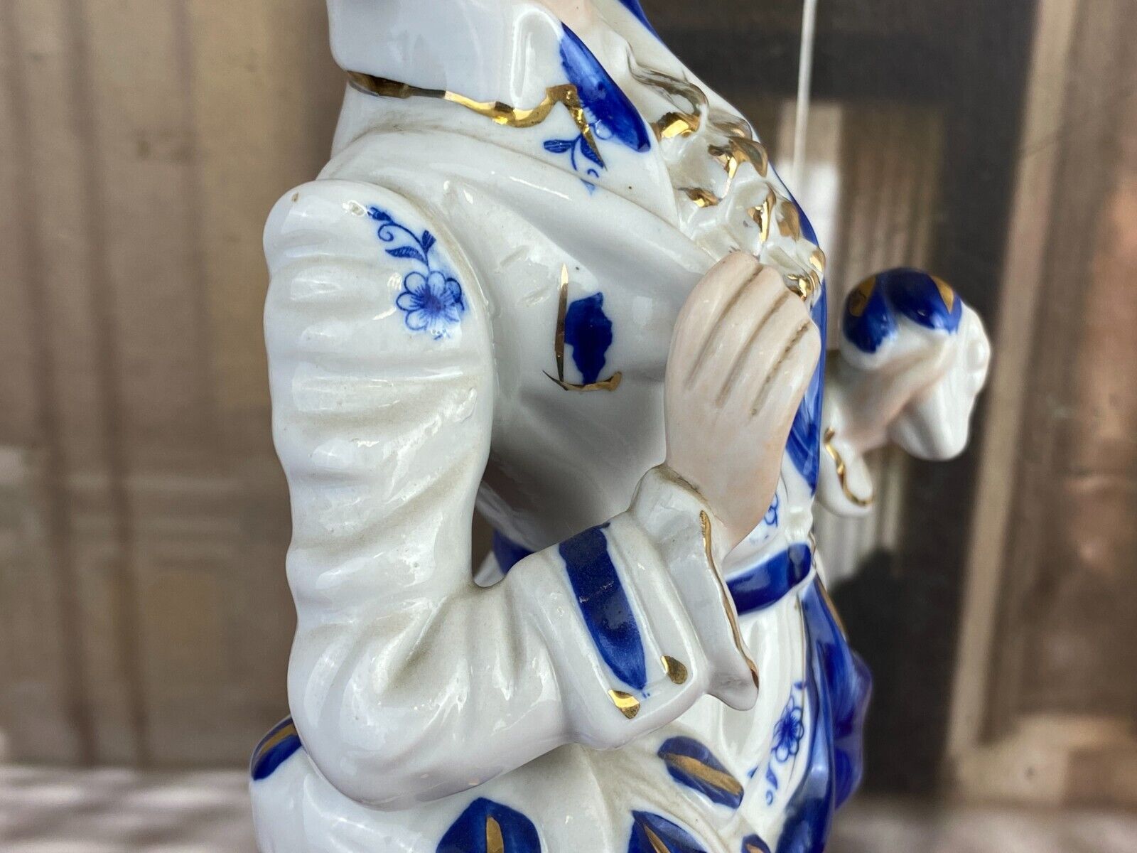FIGUR AUS PORZELLAN TEILS HANDBEMALT GALANTER ROKOKO MANN 31cm – Bild 16