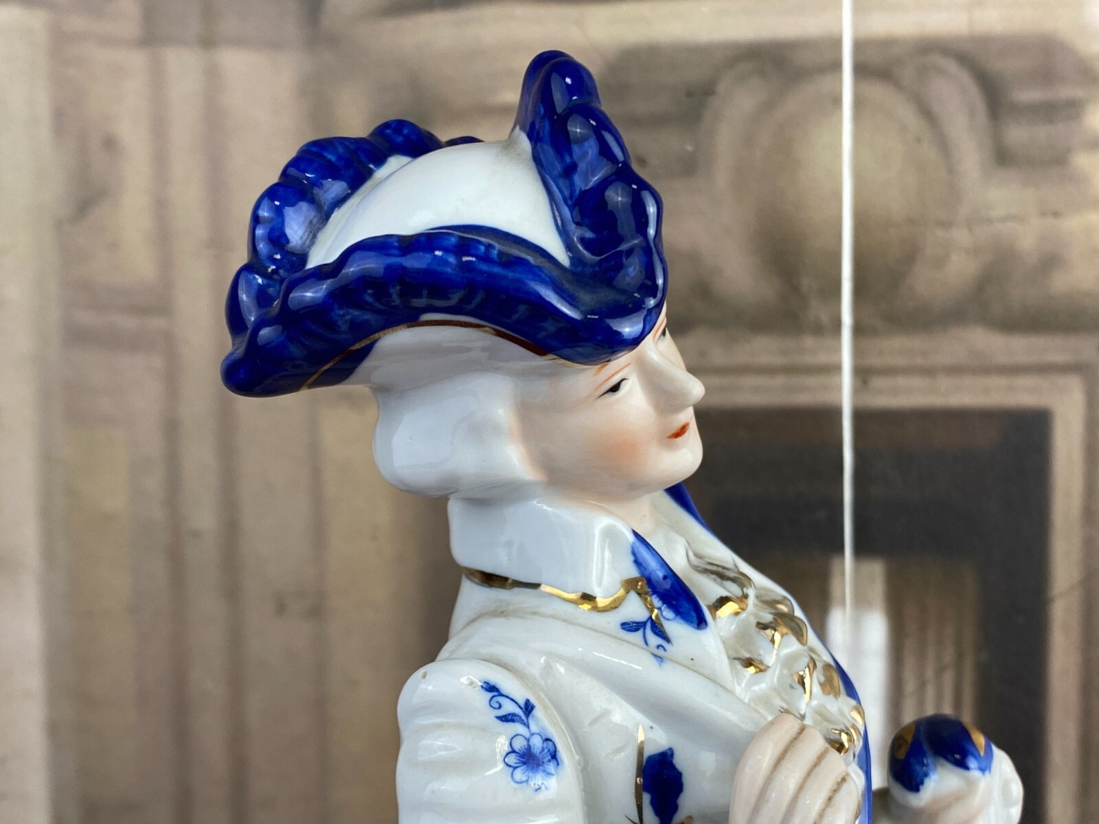 FIGUR AUS PORZELLAN TEILS HANDBEMALT GALANTER ROKOKO MANN 31cm – Bild 17