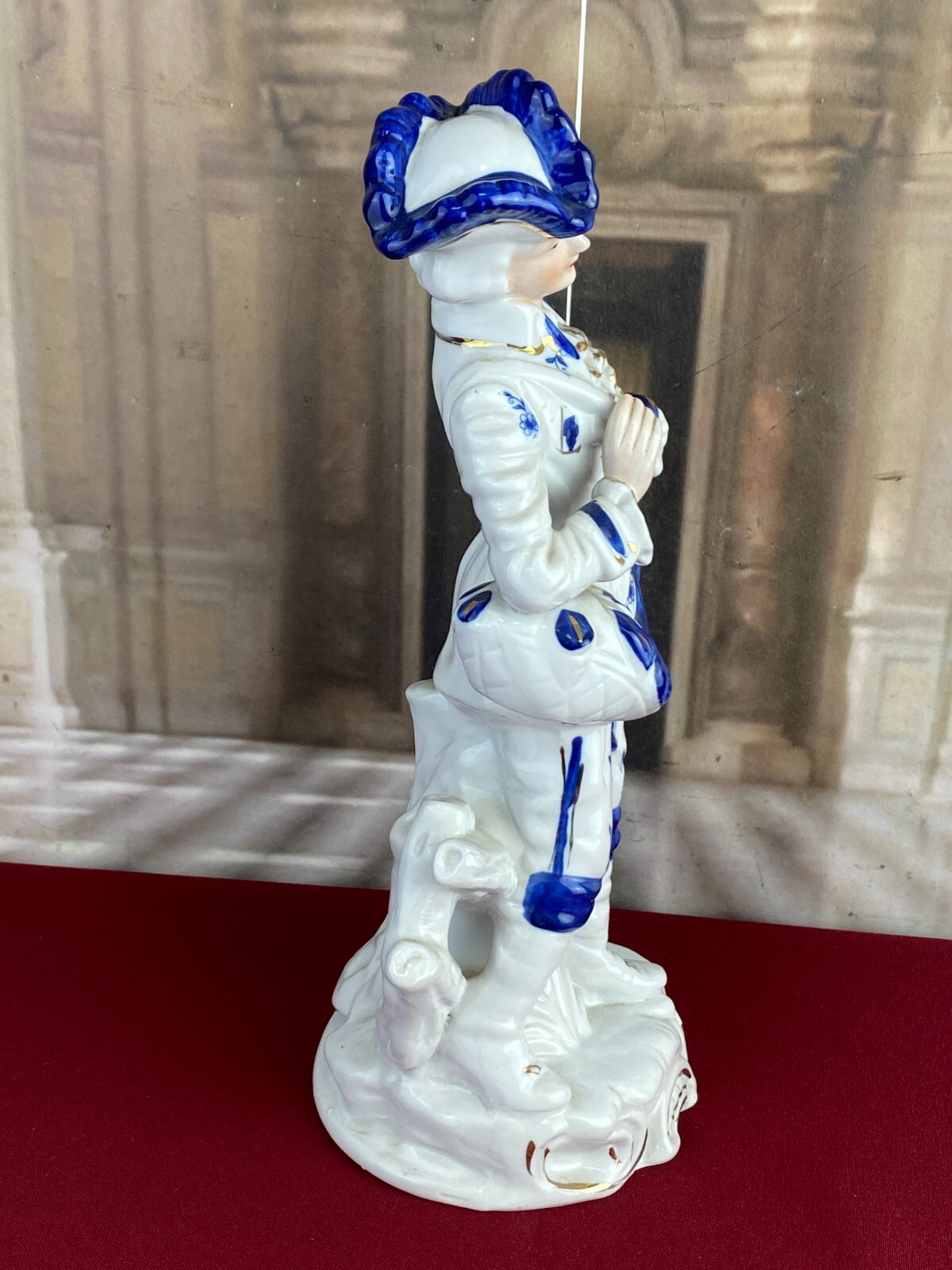 FIGUR AUS PORZELLAN TEILS HANDBEMALT GALANTER ROKOKO MANN 31cm – Bild 3