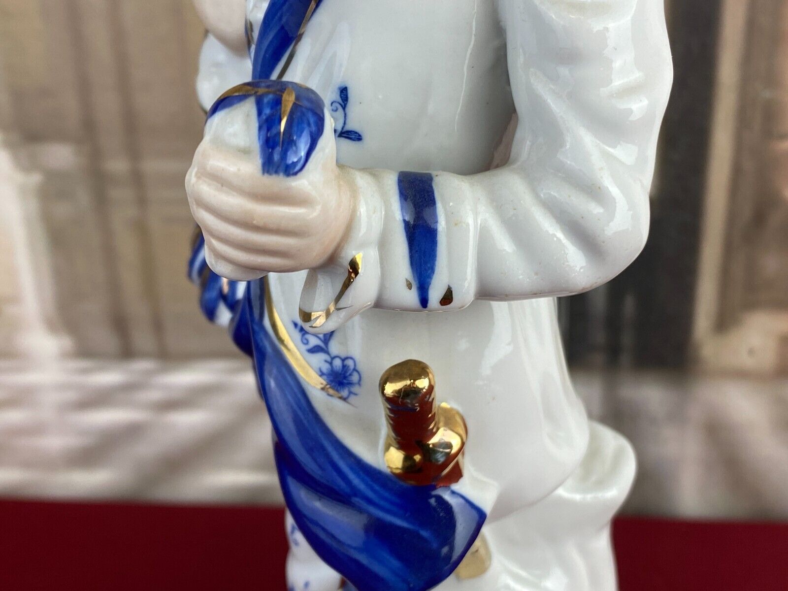 FIGUR AUS PORZELLAN TEILS HANDBEMALT GALANTER ROKOKO MANN 31cm – Bild 23