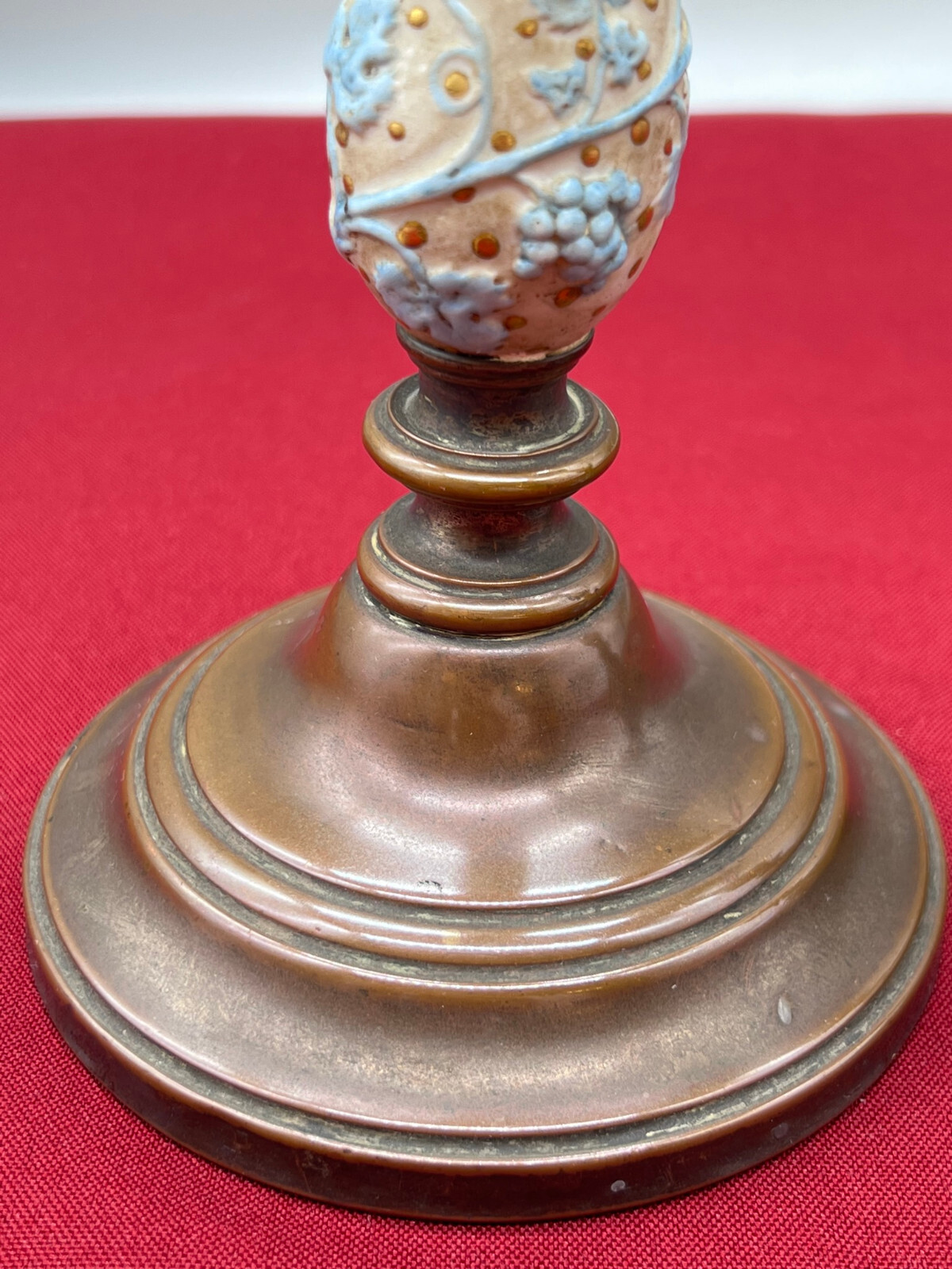 PAAR ANTIKE KERZENLEUCHTER JUGENDSTIL KUPFER MIT KERAMIK HANDBEMALT – Bild 9