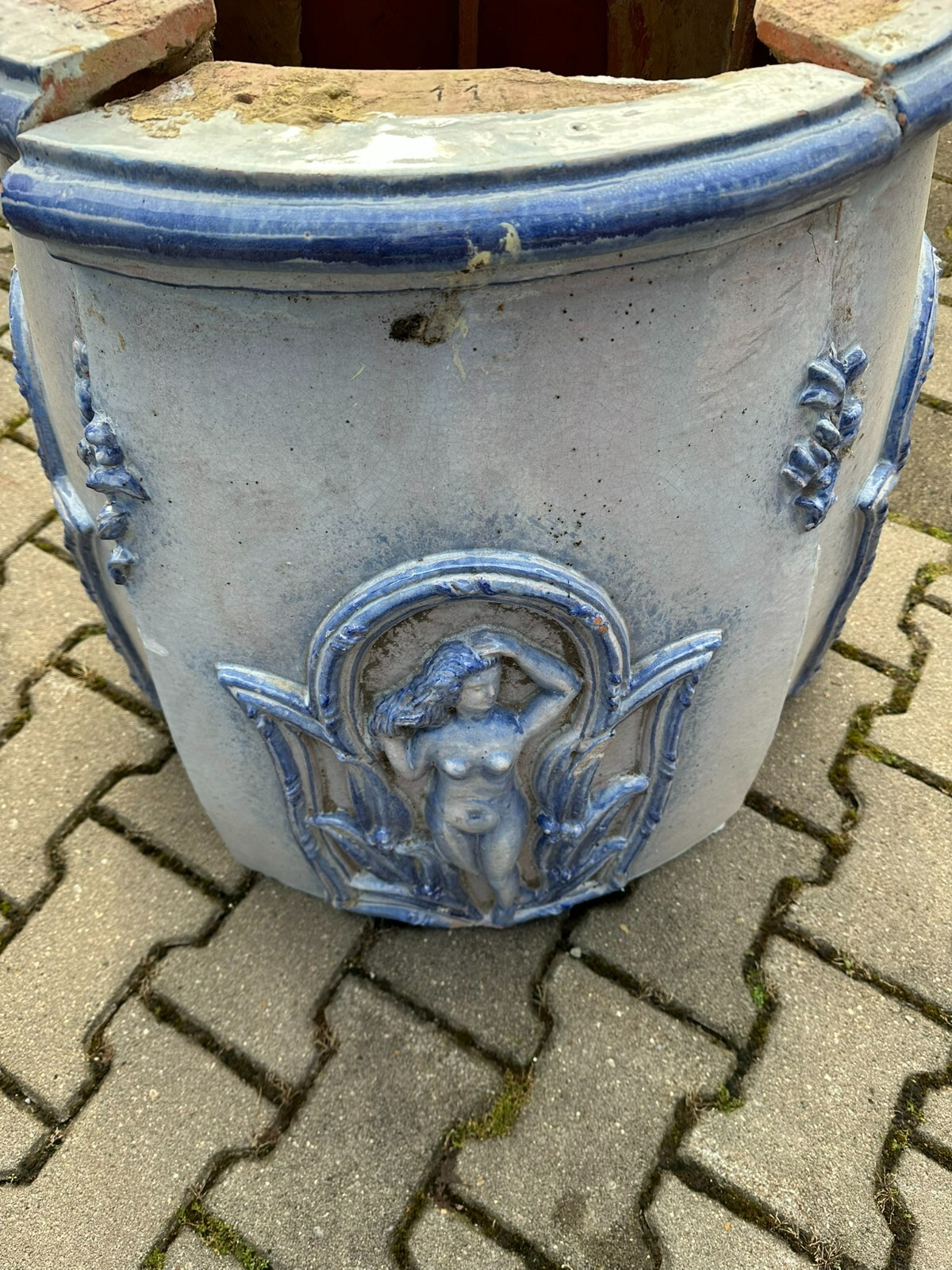 GRUNDOFEN OFEN KACHELOFEN IN HISTORISMUS STIL NYMPHEN BETRIEB MIT HEIZSPIRALE