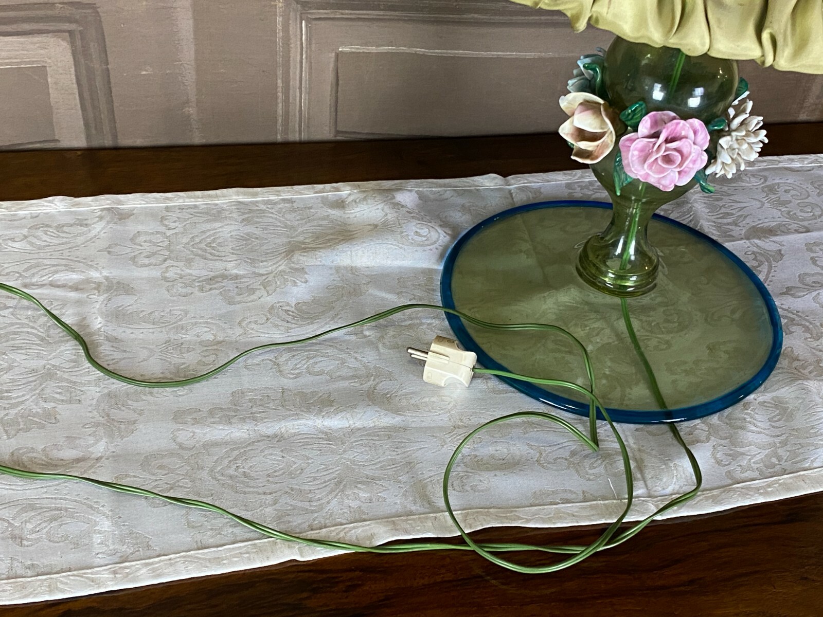 TISCHLAMPE AUS GLAS MIT SCHIRM HÖHE GESAMT 68cm – Bild 9