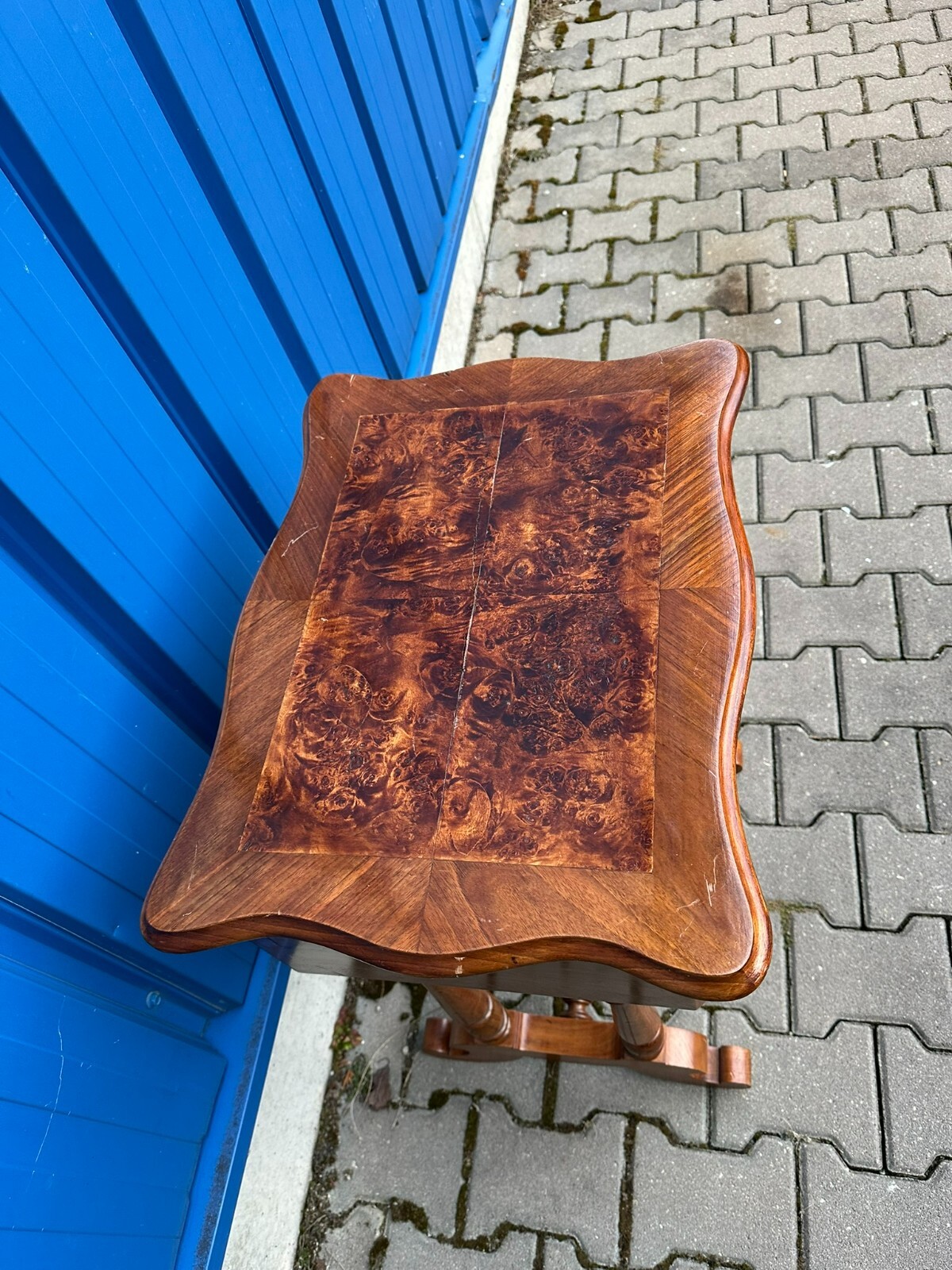ANTIKER NÄHTISCH UM 1870 LOUIS PHILIPPE NUSSBAUM WURZELNUSS FURNIER – Bild 6