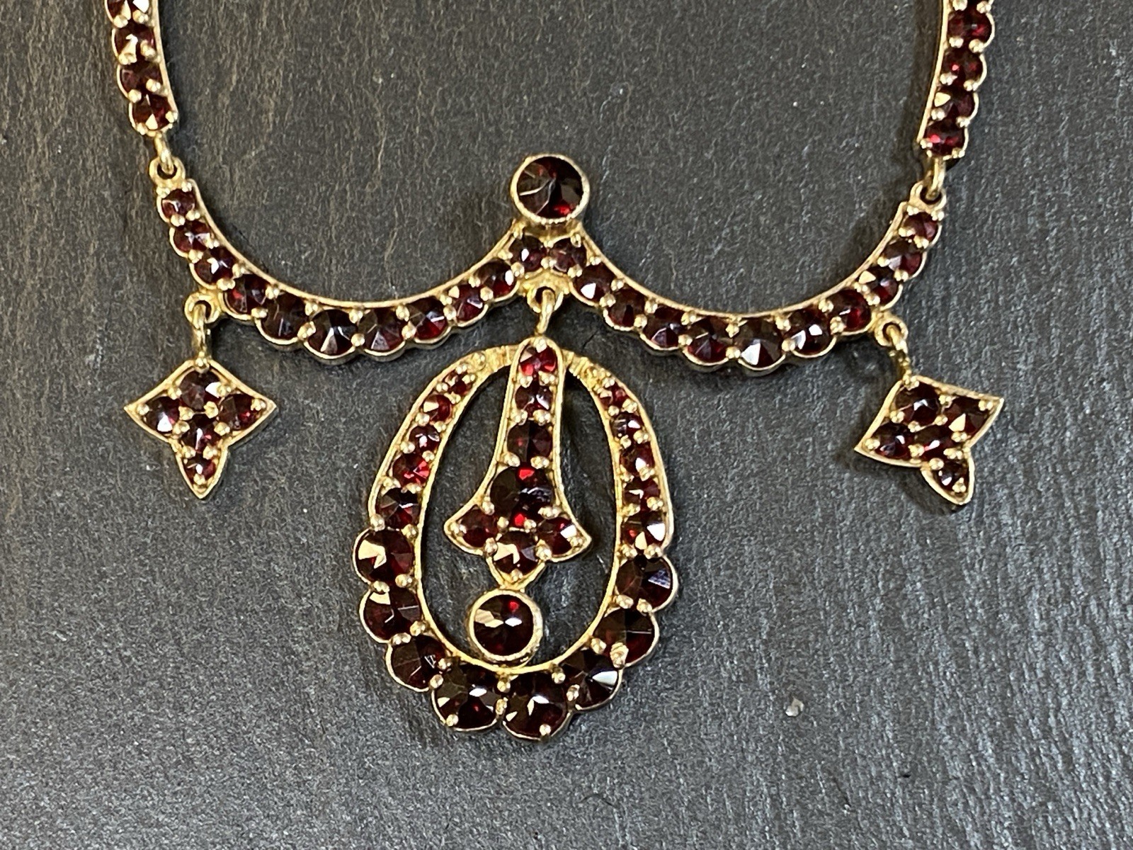 TRACHTENKETTE HALSKETTE KETTE 1910 GRANAT 900 SILBER – Bild 6