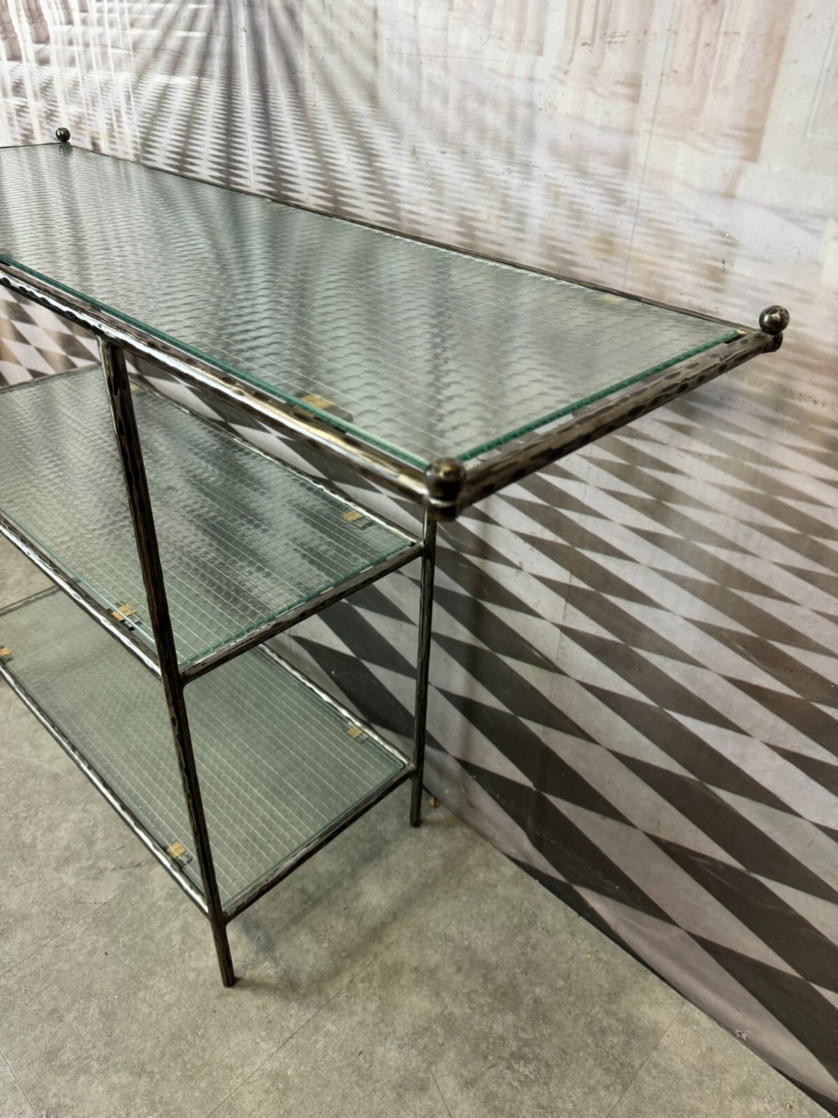 NEUZEITIGES REGAL METALL UND GLAS HANDGEFERTIGT – Bild 6