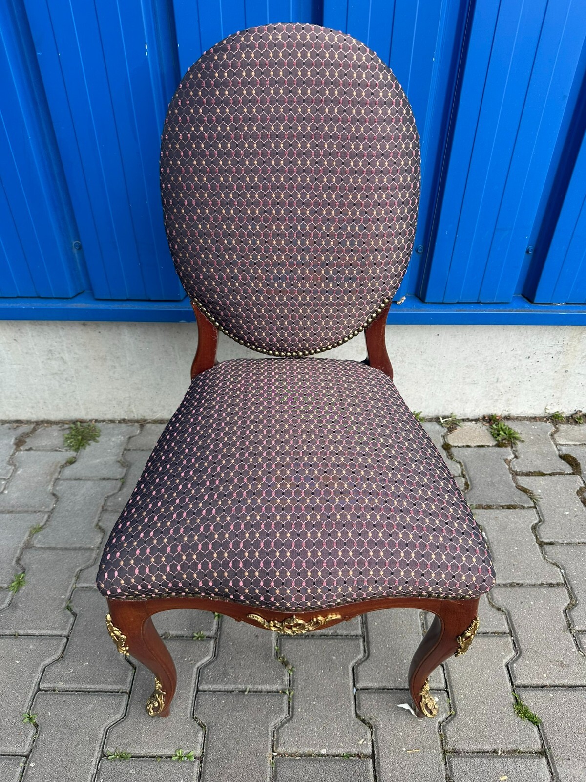 ANTIKER STUHL UM 1920 LOUIS SEIZE STIL NEU BEZOGEN MESSING APPLIKEN