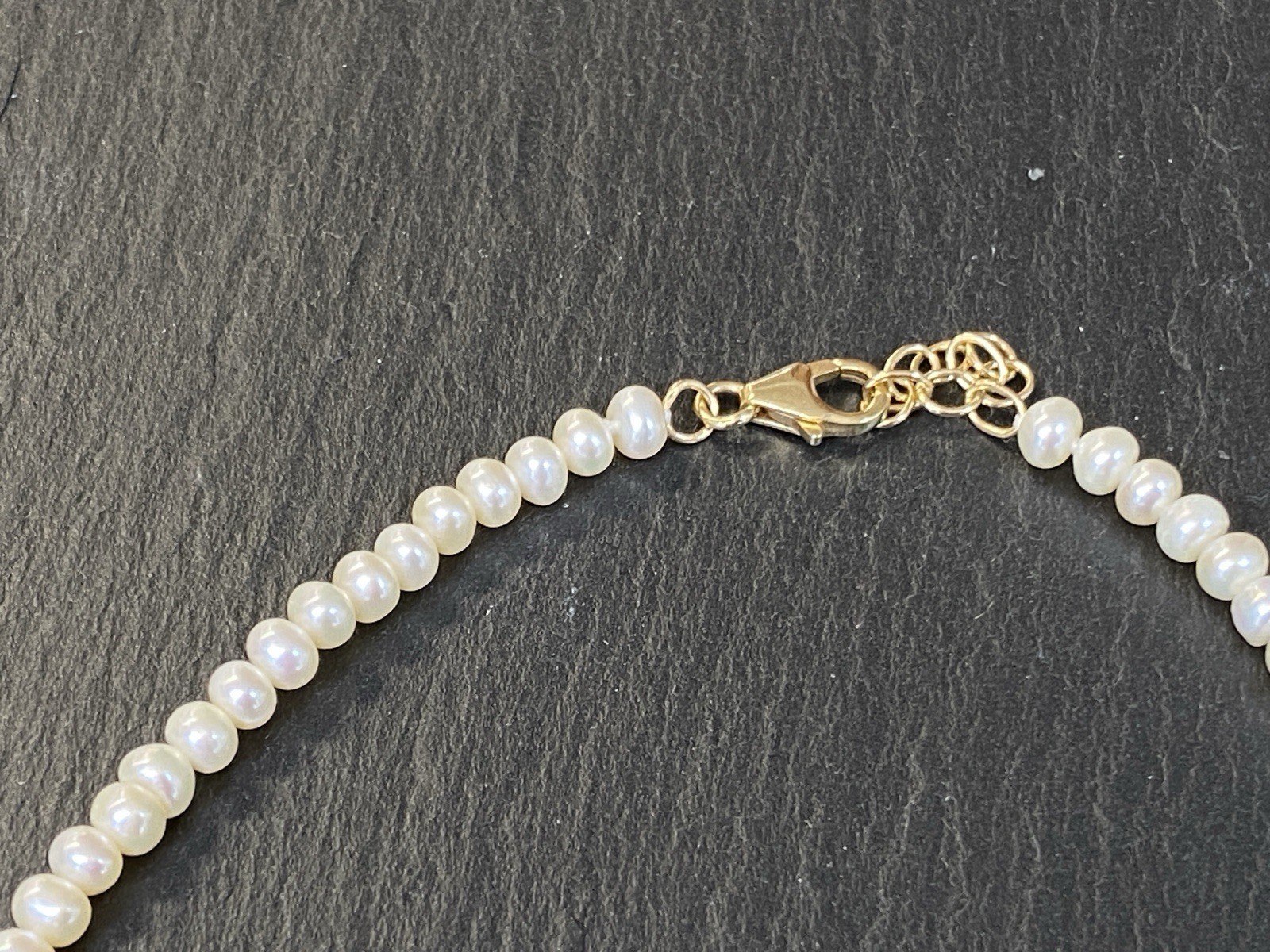 ELEGANTE HALSKETTE PERLENKETTE COLLIER SÜSSWASSER PERLEN MITTELSTÜCK 14K GOLD – Bild 8