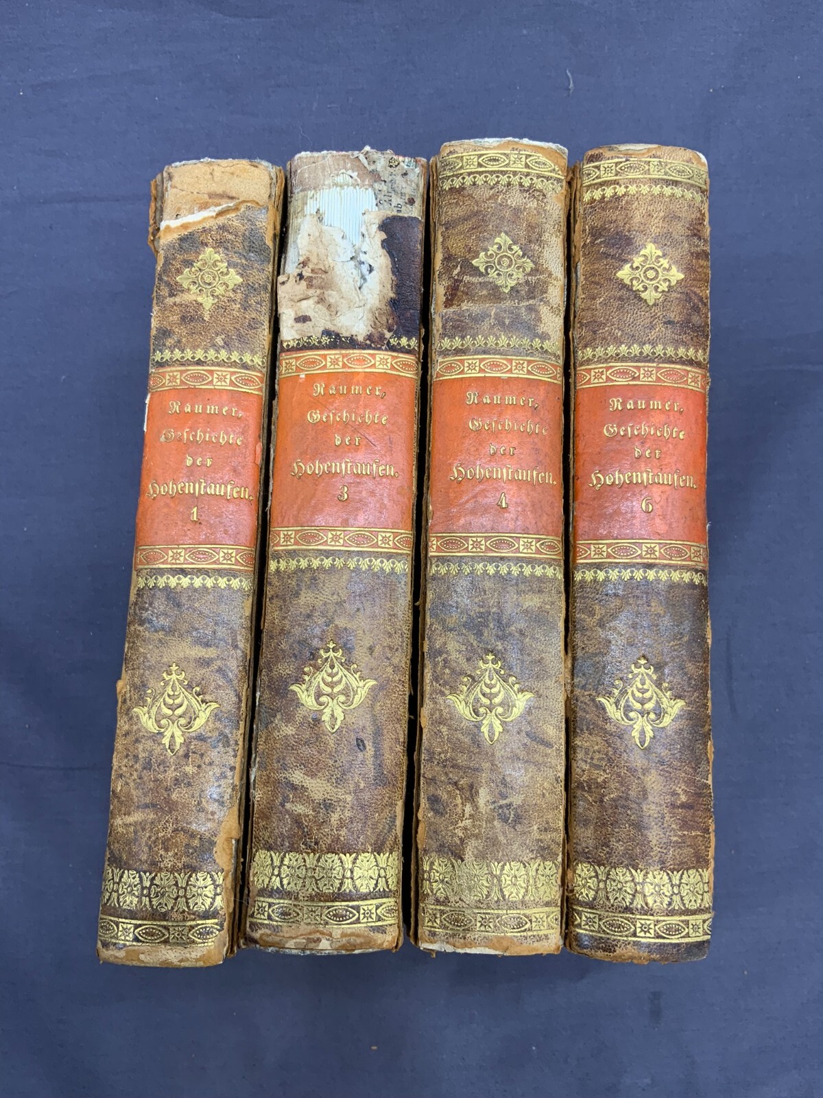 4x ANTIKES BUCH VON 1829 VON FRIEDRICH VON RAUMER GESCHICHTE DER HOHENSTAUFEN