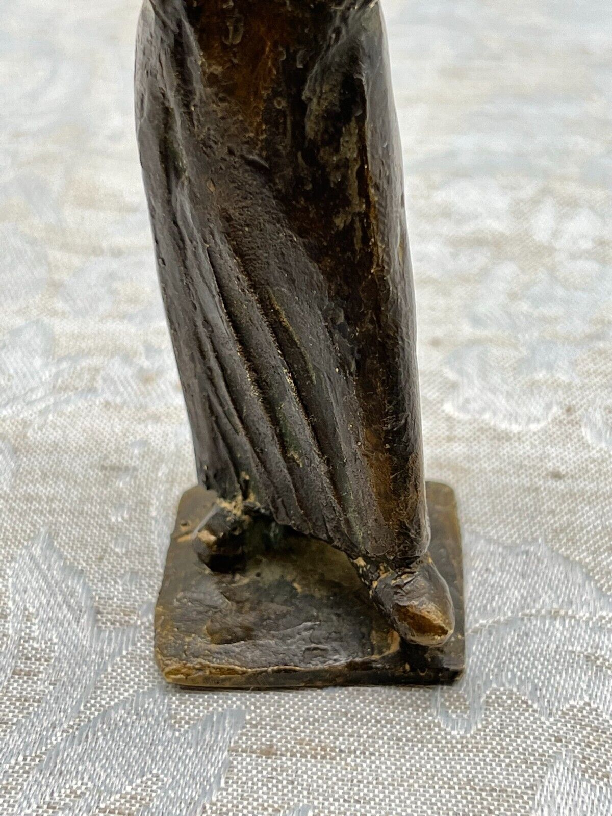 ALTE SKULPTUR AUS BRONZE STEHENDE FRAU 12cm 350g – Bild 7