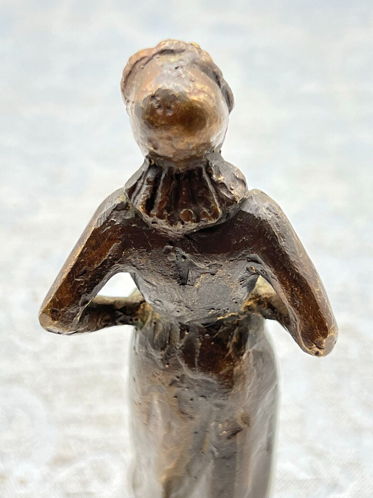 ALTE SKULPTUR AUS BRONZE STEHENDE FRAU 12cm 350g – Bild 10