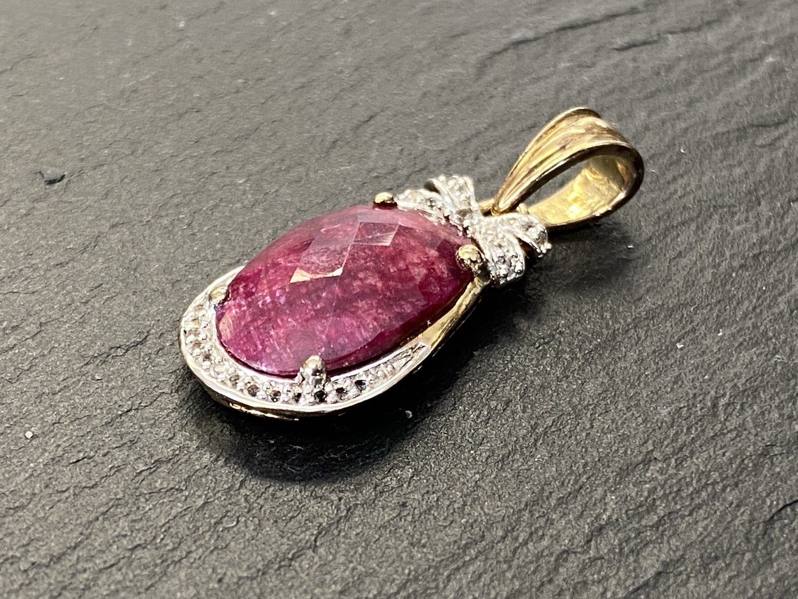 ELEGANTER ANHÄNGER AUS STERLING SILBER 925 VERGOLDET MIT RUBIN ca. 7,67ct – Bild 3