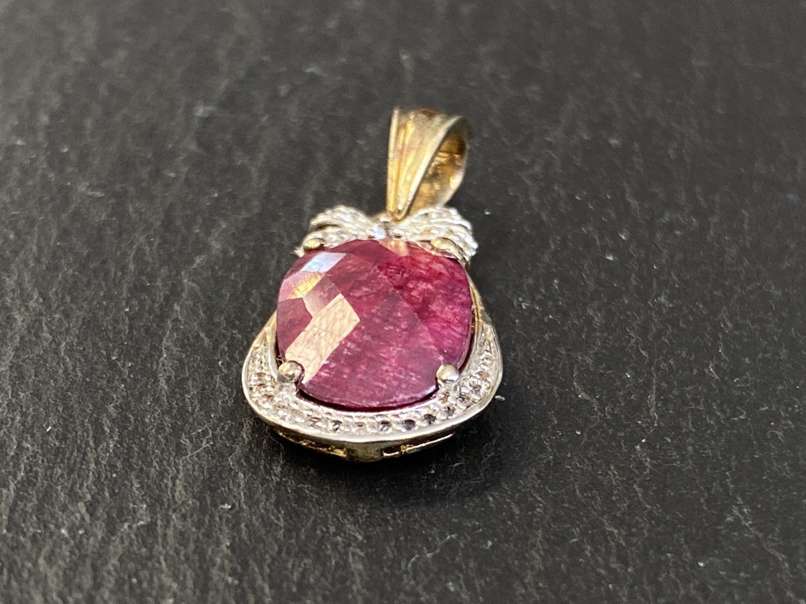 ELEGANTER ANHÄNGER AUS STERLING SILBER 925 VERGOLDET MIT RUBIN ca. 7,67ct – Bild 4