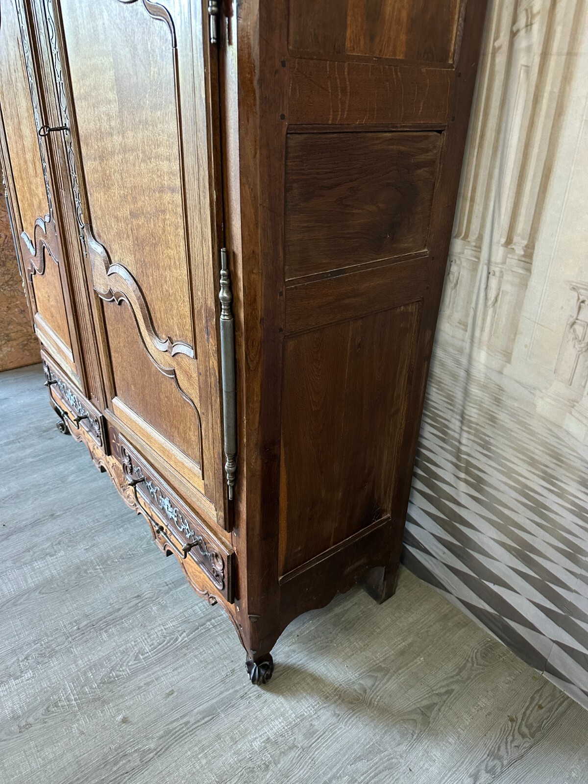 HERRSCHAFTLICHER BAROCKSCHRANK LOTHRINGER SCHRANK BAROCK UM 1760 EICHE INTARSIEN – Bild 12
