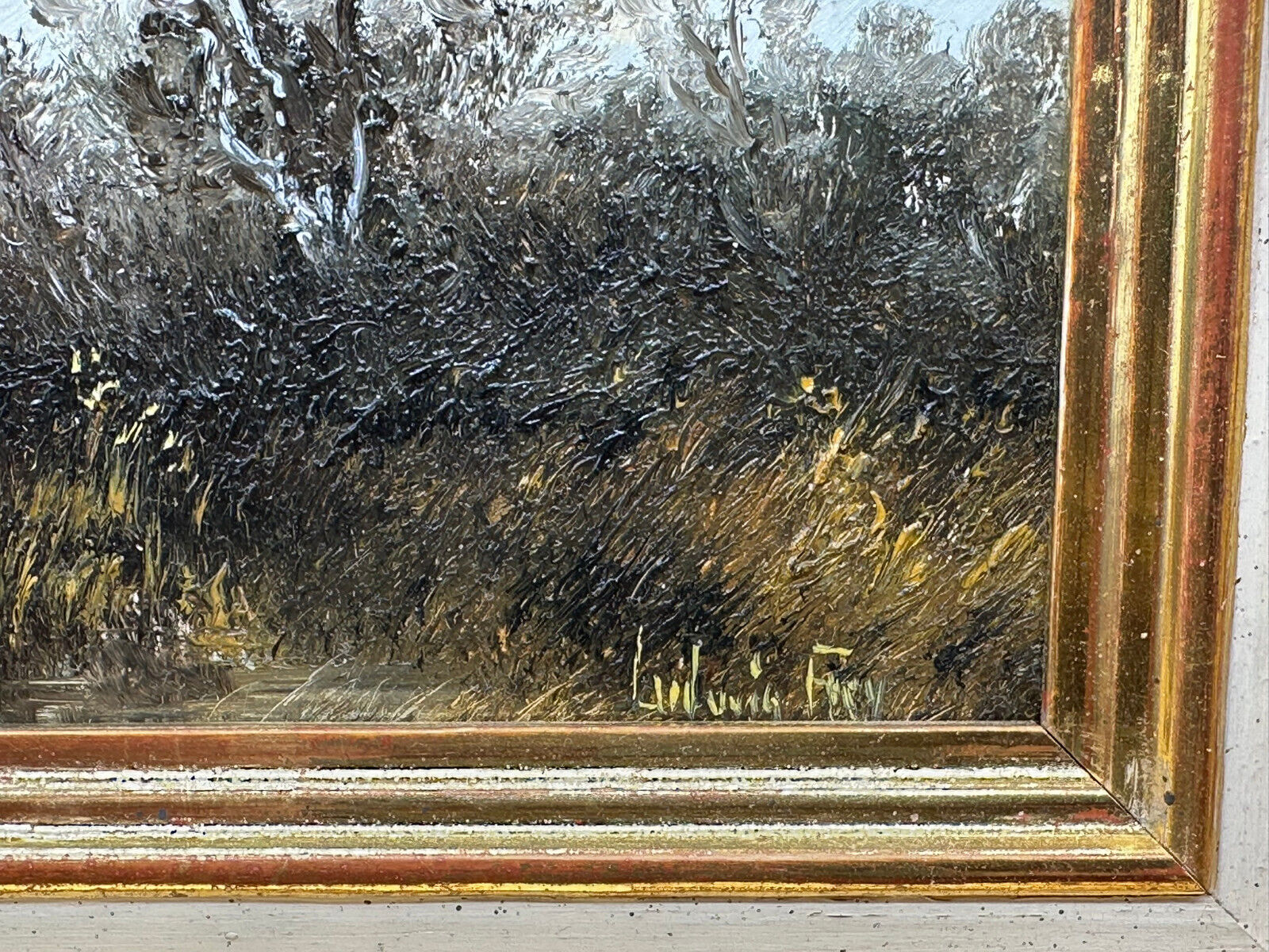 ÖLGEMÄLDE AUF PLATTE IN PRUNKRAHMEN FRAU AM WEIHER MOOR LANDSCHAFT LUDWIG FREY – Bild 5
