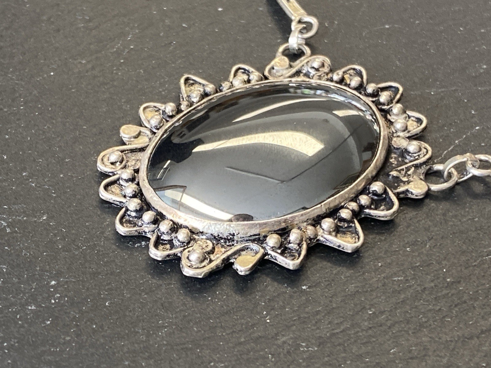 AUSGEFALLENE KETTE AUS 925 STERLING SILBER MIT HÄMATIT CABOCHON – Bild 3