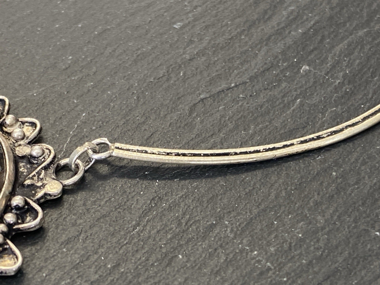 AUSGEFALLENE KETTE AUS 925 STERLING SILBER MIT HÄMATIT CABOCHON – Bild 8