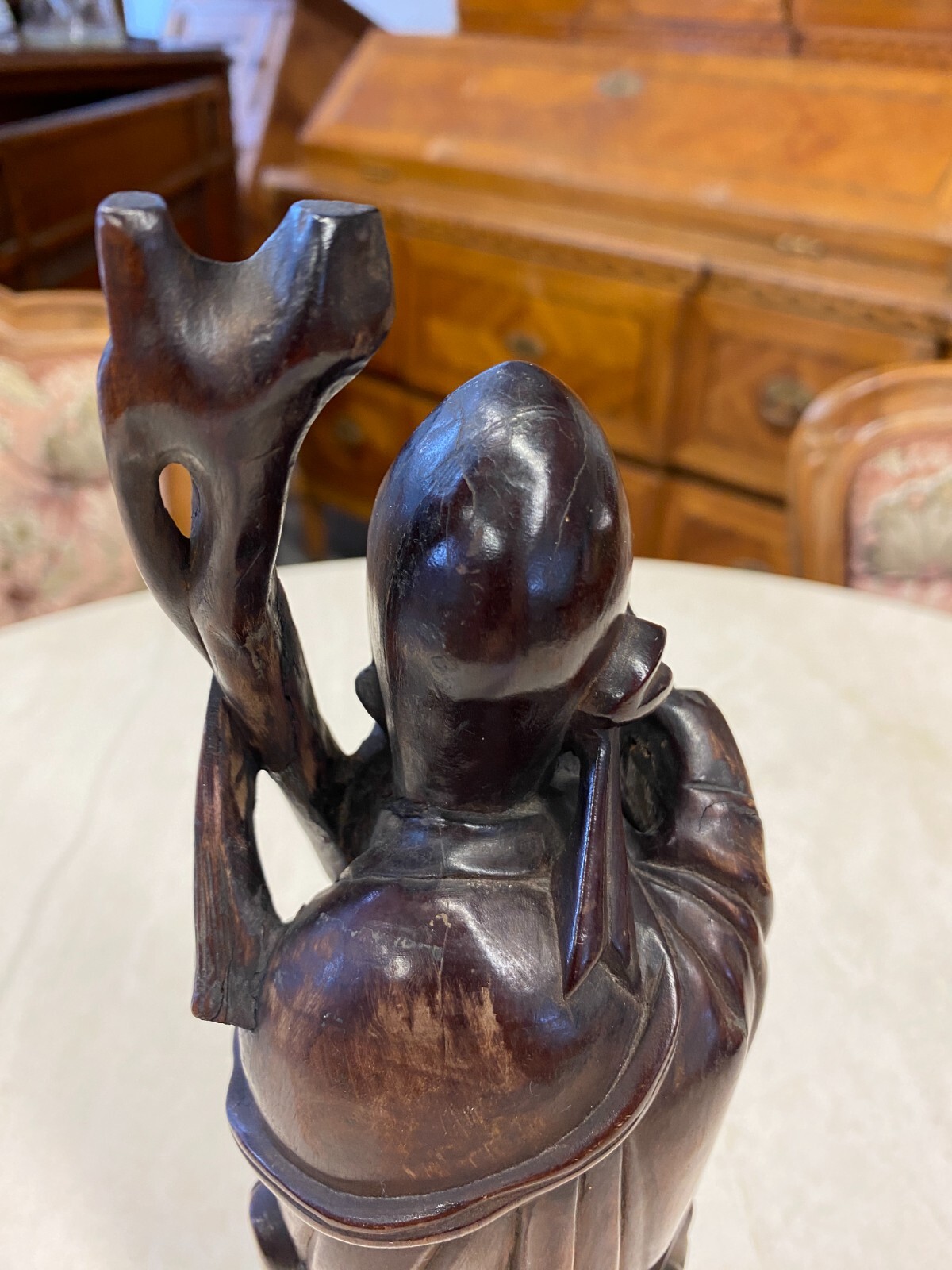 CHINA SKULPTUR AUS HOLZ SITZENDER GELEHRTER 30cm HOCH – Bild 13