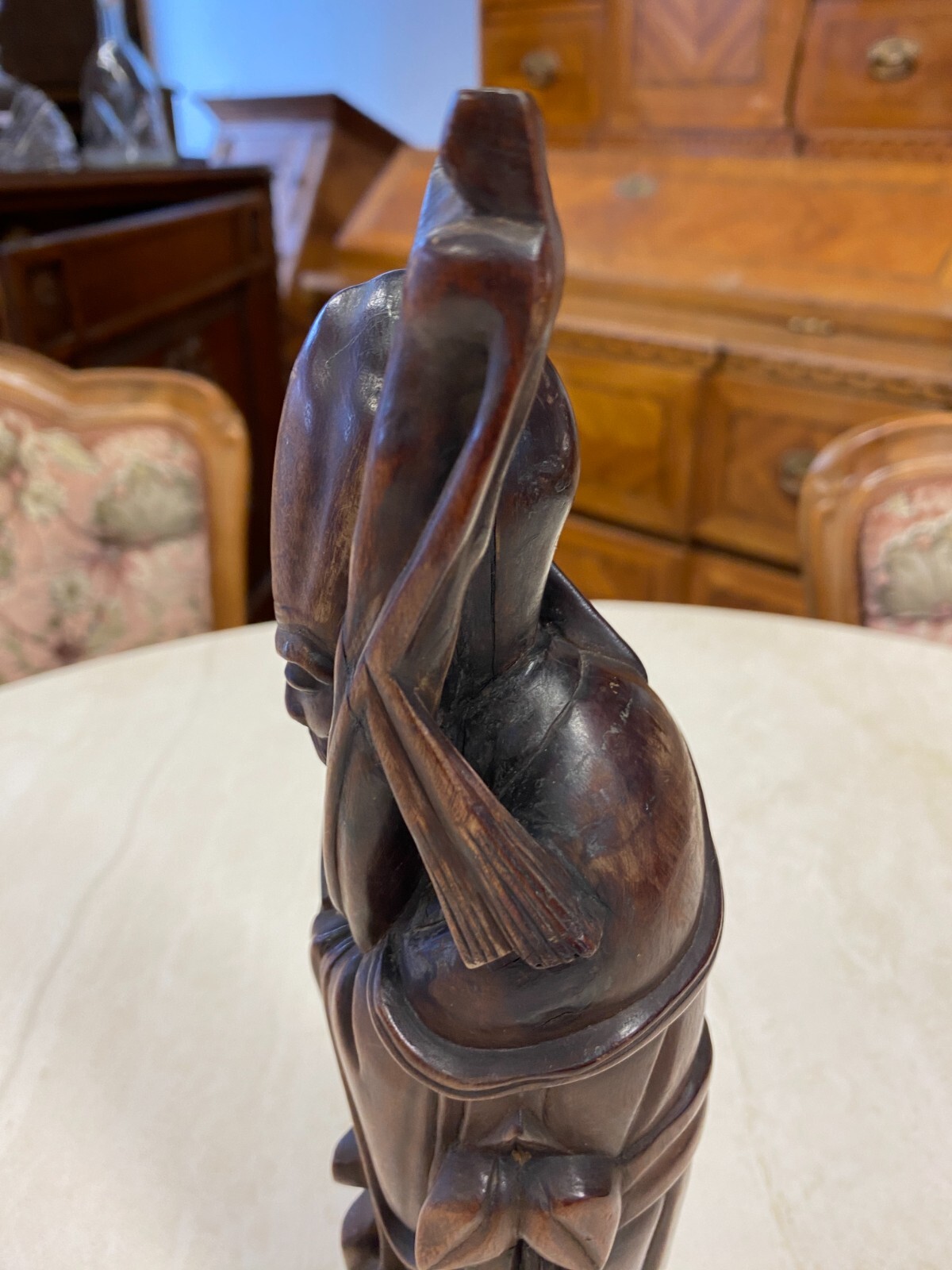 CHINA SKULPTUR AUS HOLZ SITZENDER GELEHRTER 30cm HOCH – Bild 10