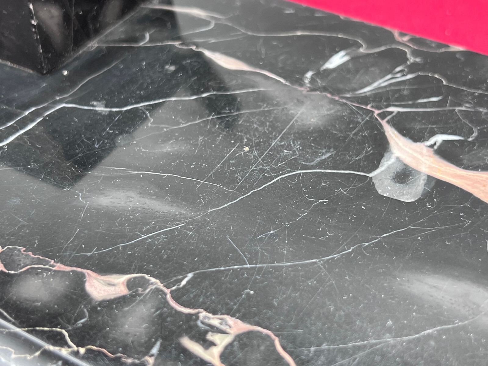 ANTIKE ART DECO SCHREIBTISCH GARNITUR AUS PORTORO MARMOR UM 1920 – Bild 11