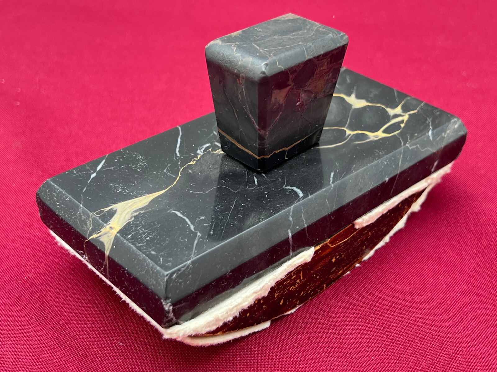 ANTIKE ART DECO SCHREIBTISCH GARNITUR AUS PORTORO MARMOR UM 1920 – Bild 22