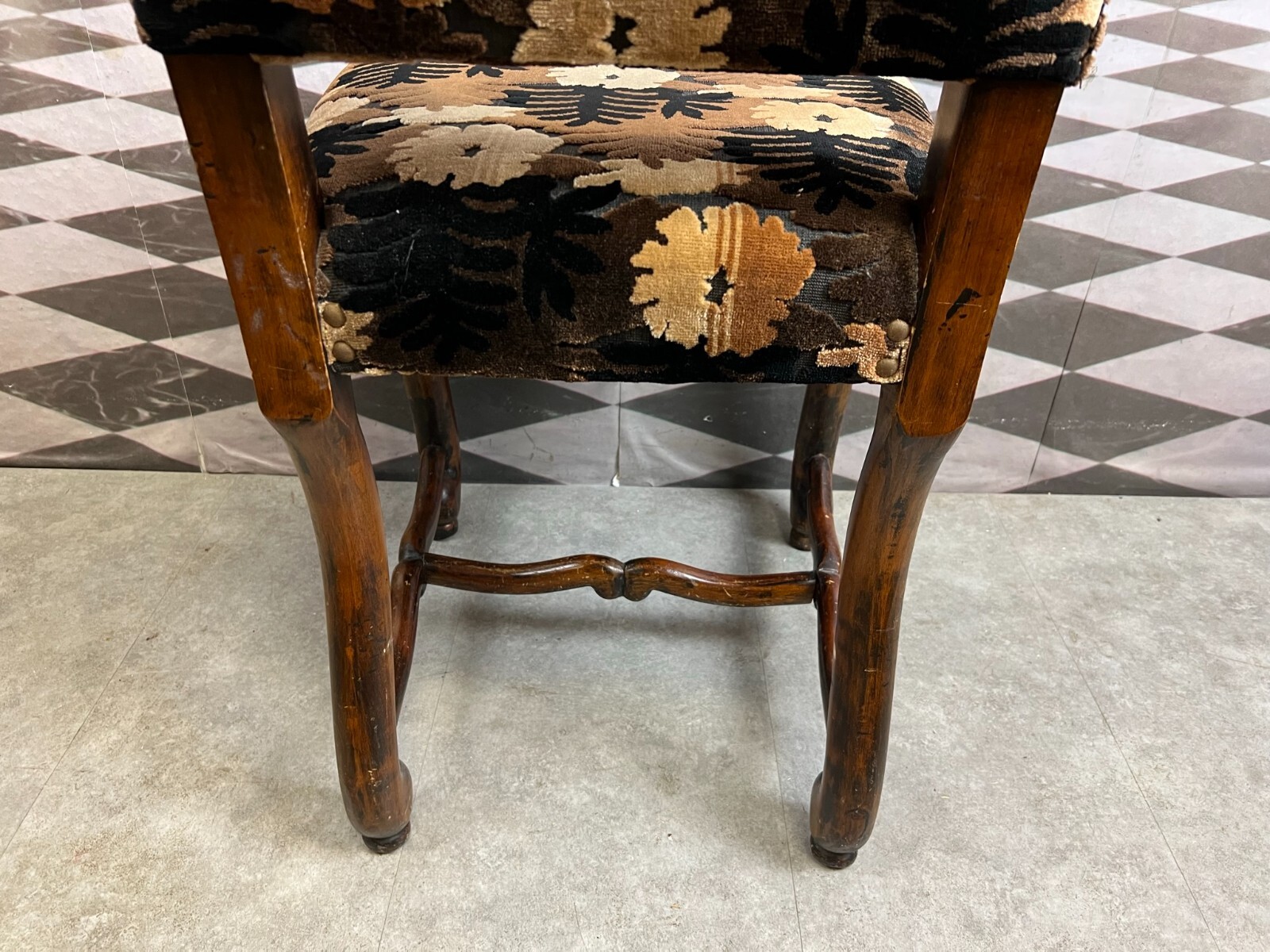 ANTIKER STUHL 19 TES JHDT HOLZ GESTELL UND HOHE RÜCKENLEHNE – Bild 15