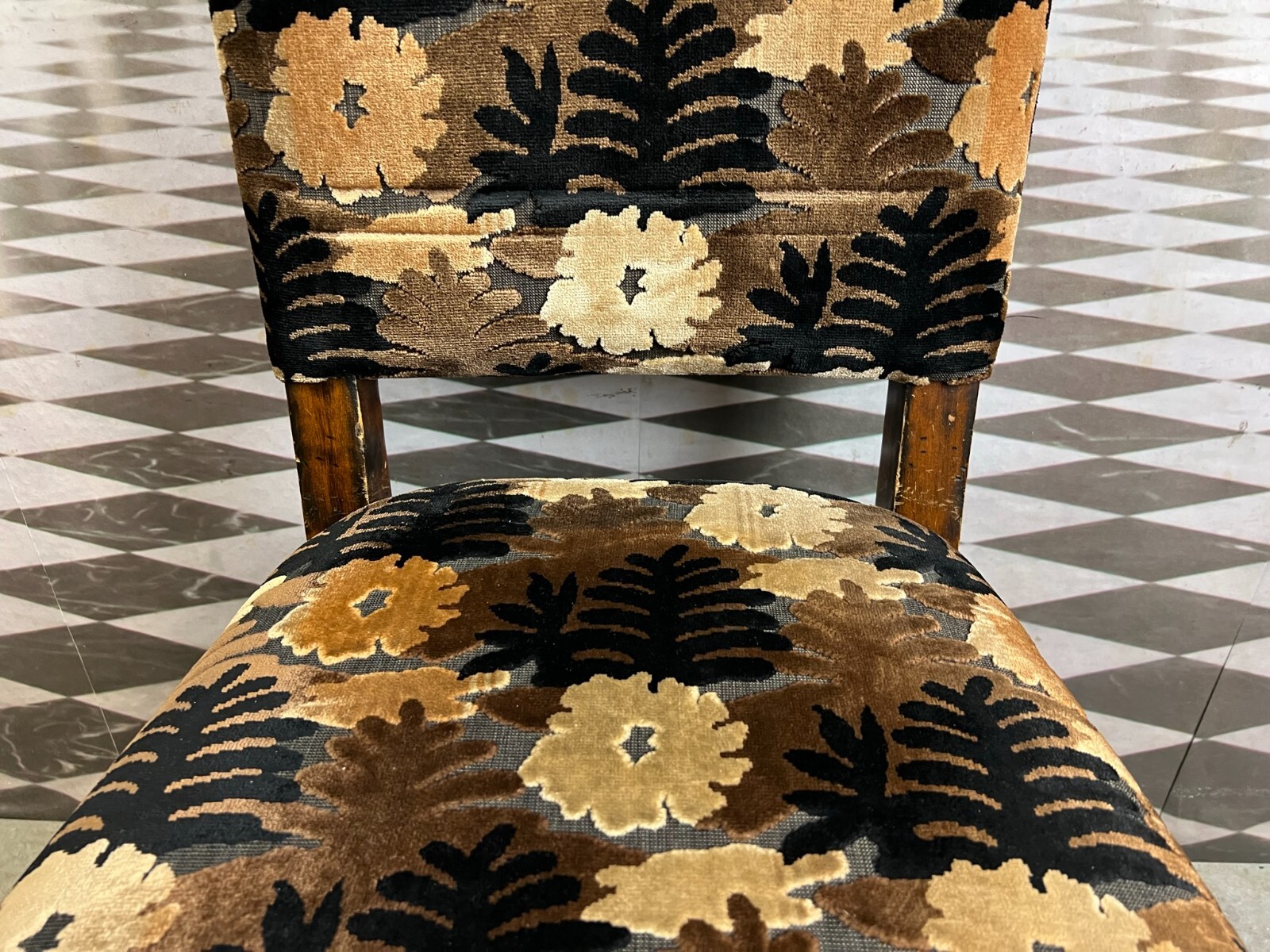 ANTIKER STUHL 19 TES JHDT HOLZ GESTELL UND HOHE RÜCKENLEHNE – Bild 6