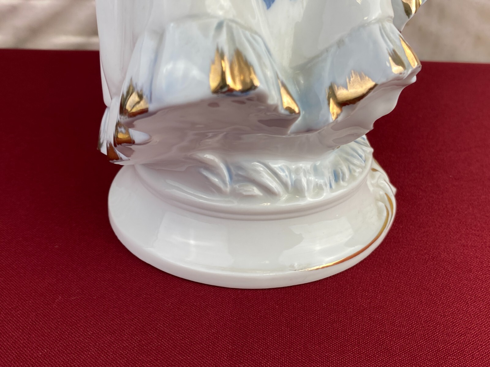 FIGUR AUS PORZELLAN TEILS HANDBEMALT GALANTE ROKOKO DAME MIT KORB 34cm – Bild 12