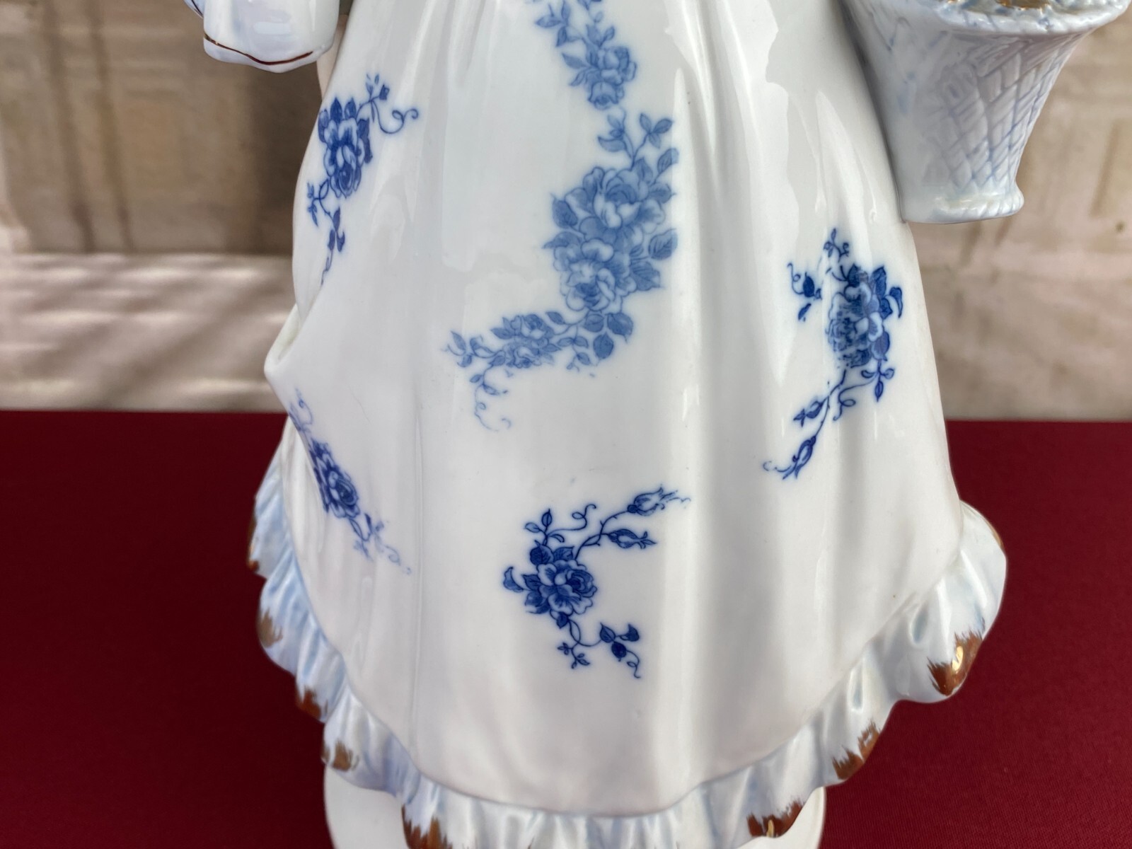 FIGUR AUS PORZELLAN TEILS HANDBEMALT GALANTE ROKOKO DAME MIT KORB 34cm – Bild 17