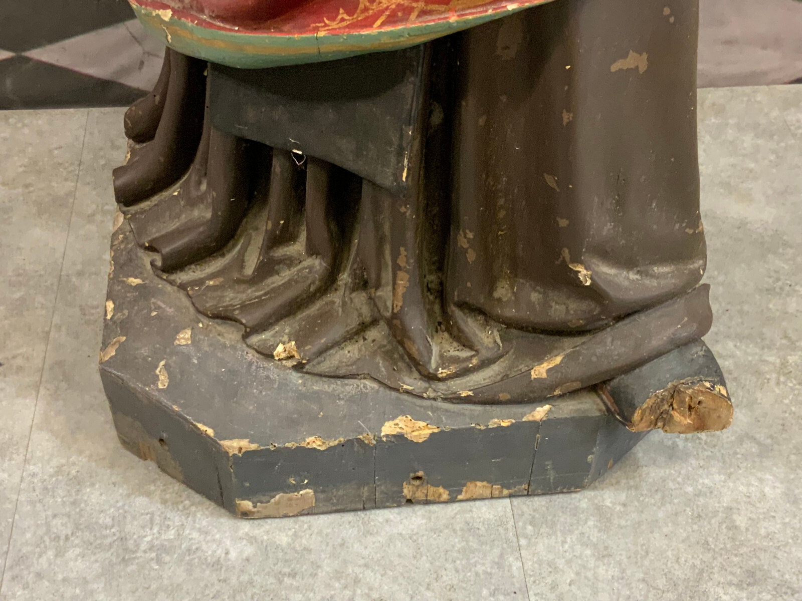 NAZARENER HEILIGENFIGUR HEILIGE MIT KRONE UND BROT ANTIK 19 TES JHDT 141cm – Bild 10