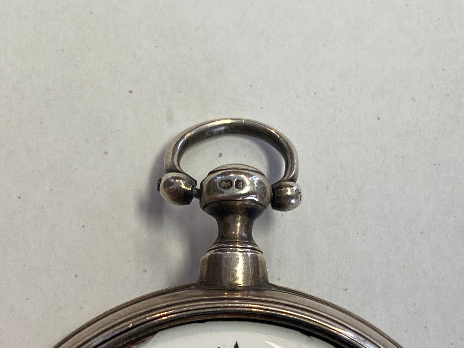 ANTIKE TASCHENUHR AUS STERLING SILBER MEHRFACH PUNZIERT DEFEKT ENGLAND OHNE GLAS – Bild 8