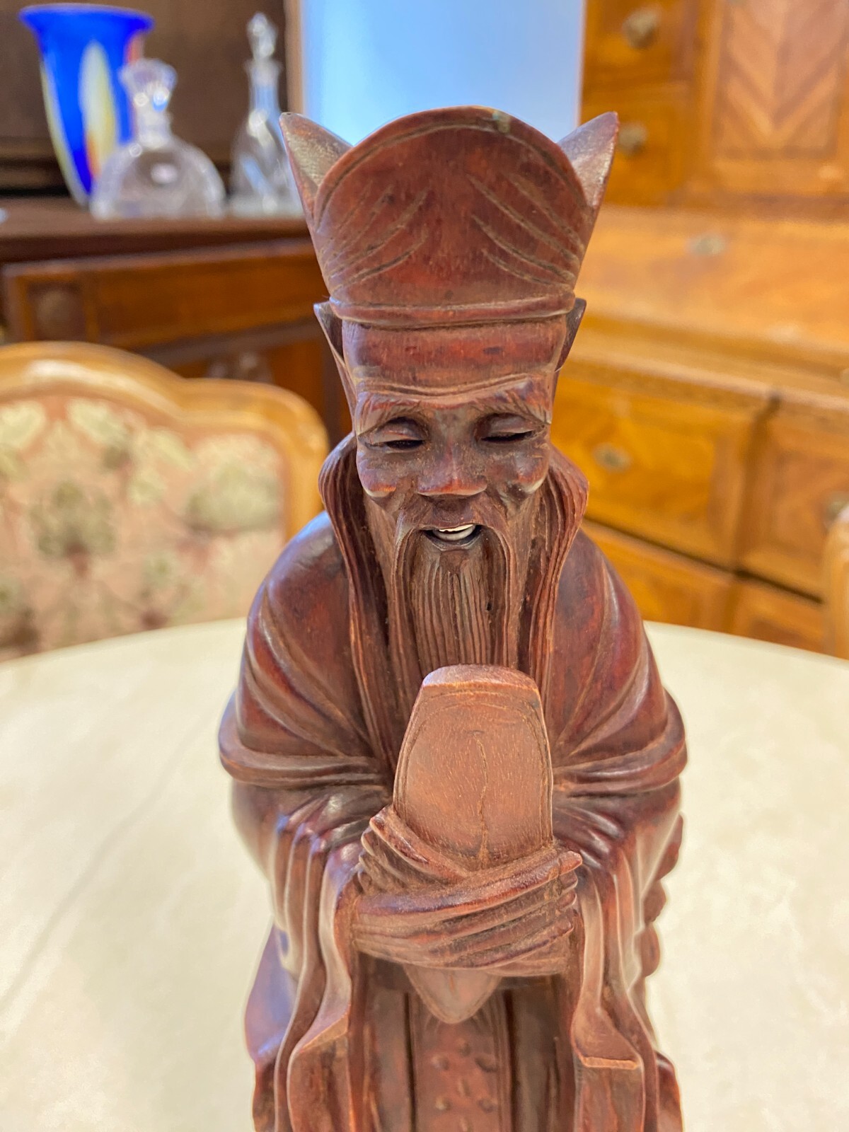 CHINA SKULPTUR AUS HOLZ GELEHRTER 30cm HOCH – Bild 3