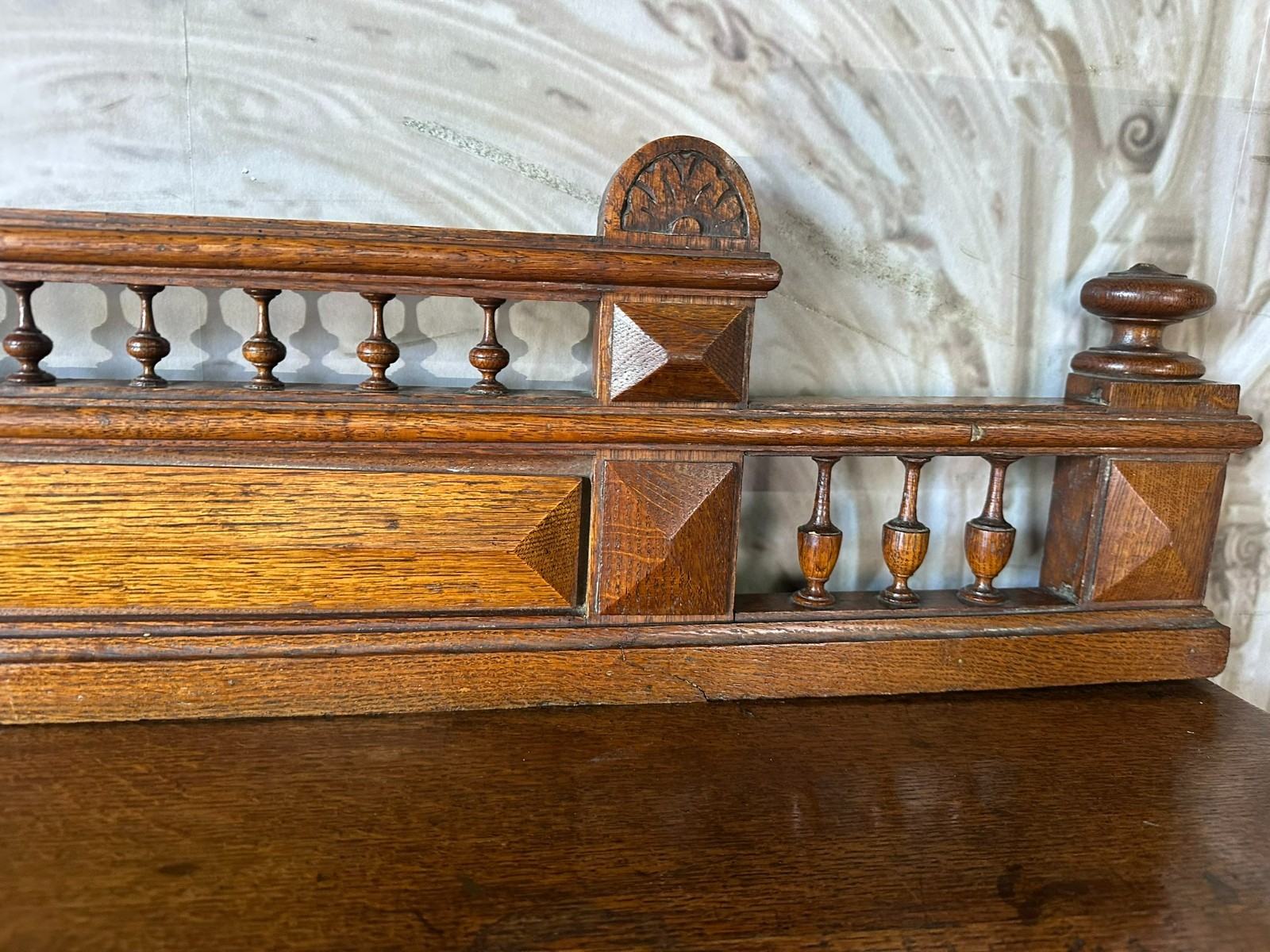 ANTIKES NEO RENAISSANCE BUFFET ANRICHTE AUS EICHE UM 1880 HENRI II – Bild 17