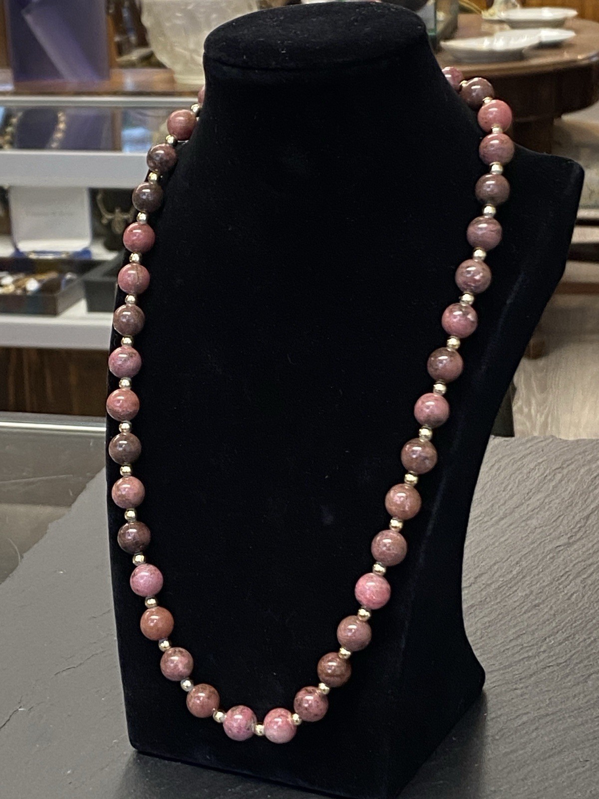 MODESCHMUCK HALSKETTE HALBEDELSTEINE RHODONIT