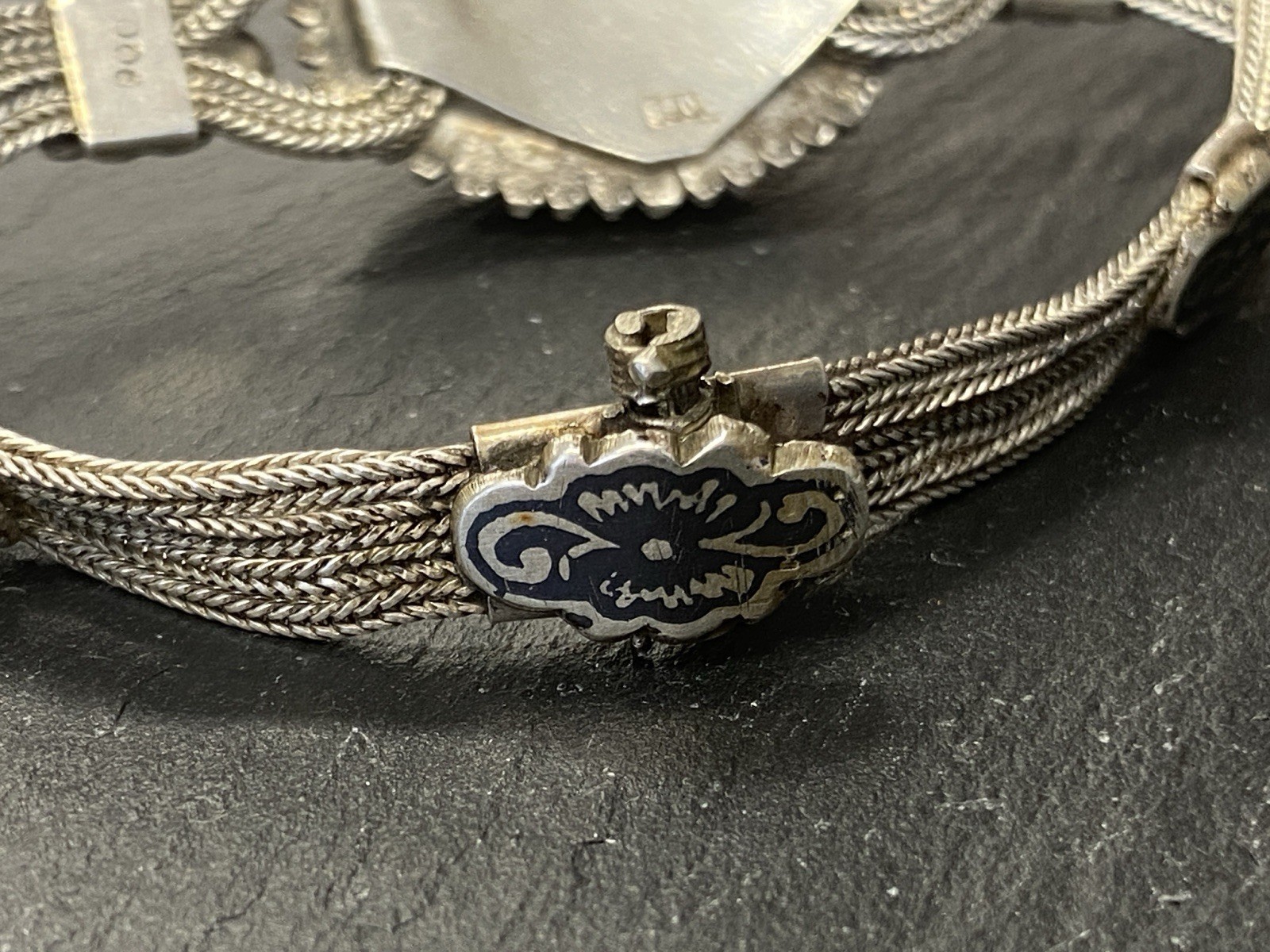 ARMBAND AUS 900 SILBER MIT HÄMATIT CABOCHON – Bild 22