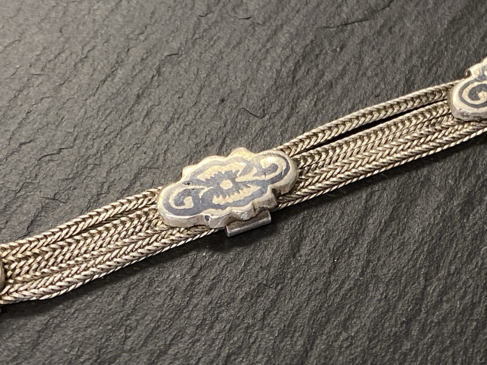 ARMBAND AUS 900 SILBER MIT HÄMATIT CABOCHON – Bild 4