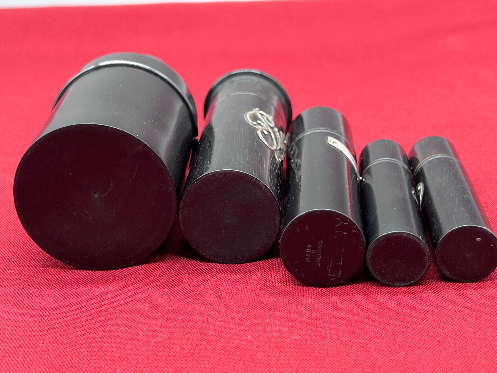 GROSSE SAMMLUNG TABATIEREN DOSEN AUS EBENHOLZ TEILS SILBER PLAKETTE MONOGRAMM – Bild 24