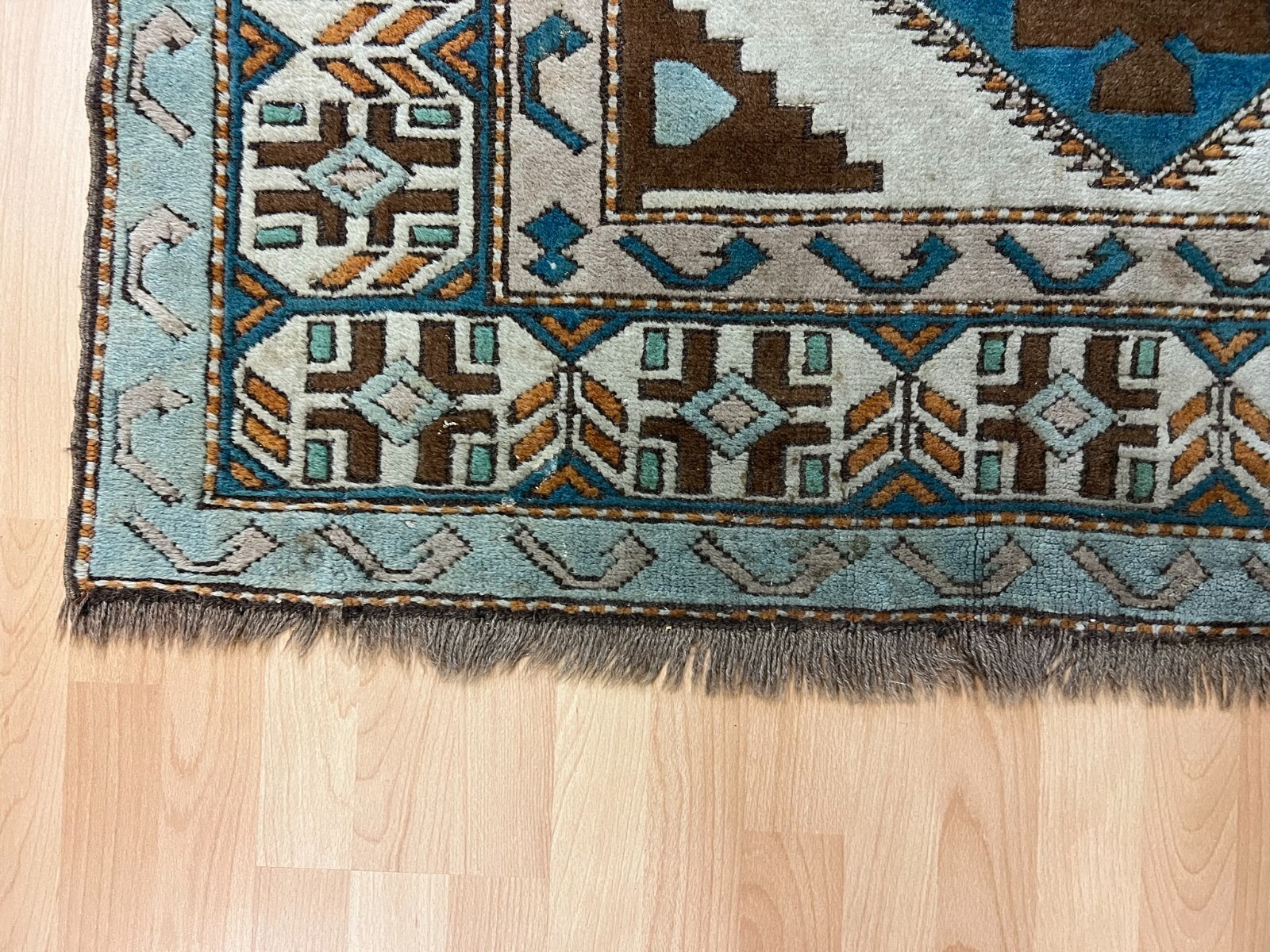 ALTER TEPPICH AUS WOLLE HANDGEKNÜPFT 140x193cm – Bild 9