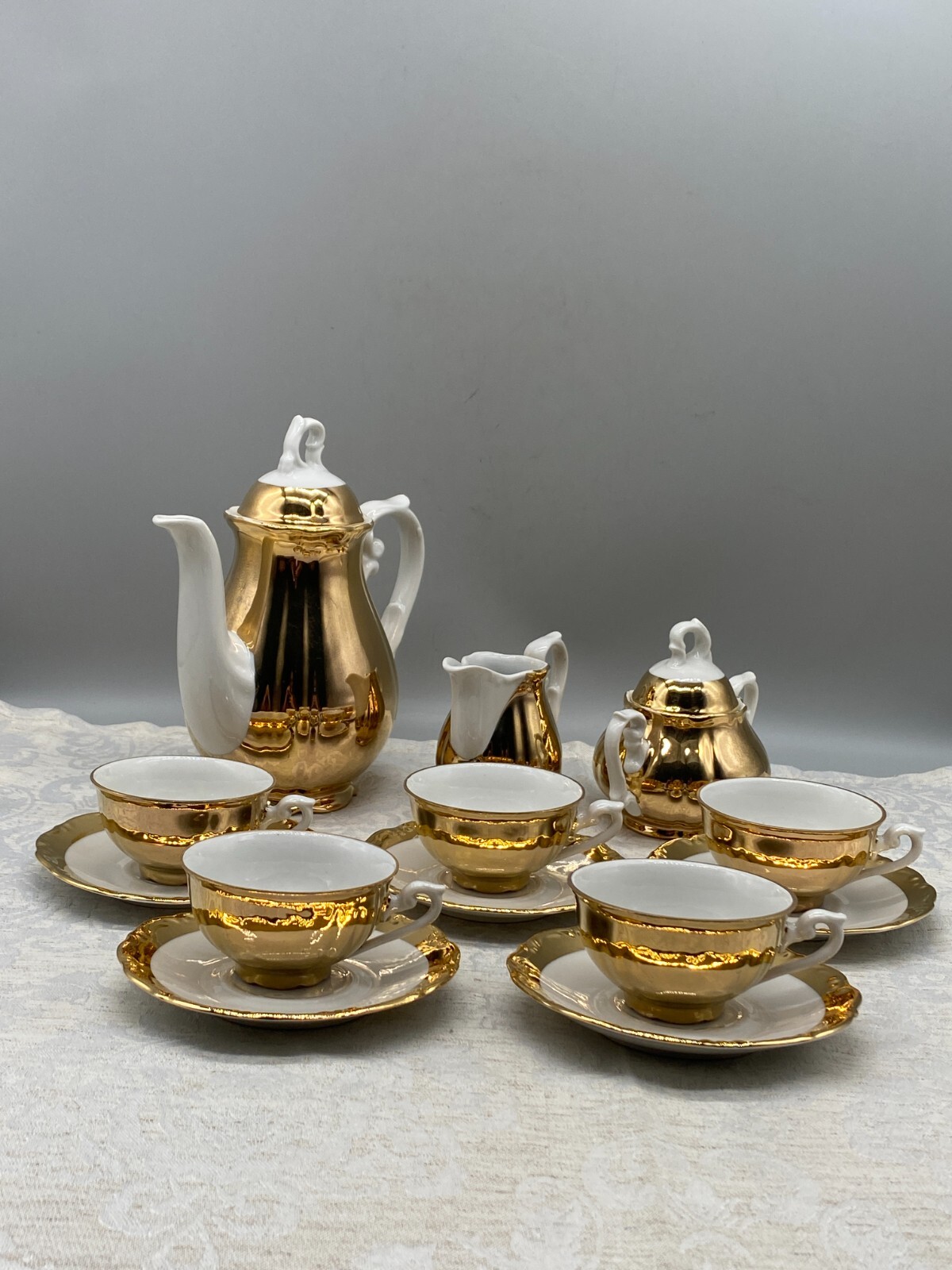 Mokkaservice Service aus Porzellan mit massiver Vergoldung
