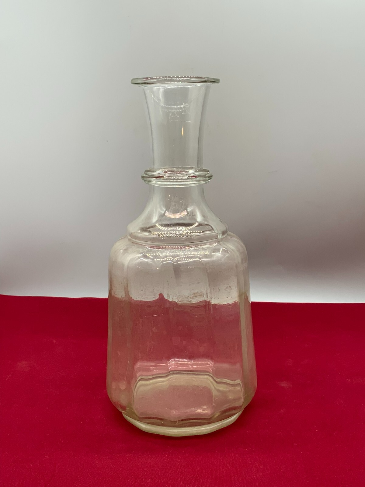 Große antike Flasche aus Glas, mundgeblasen. Ohne Chips, innen Ablagerungen, 2l. – Bild 4
